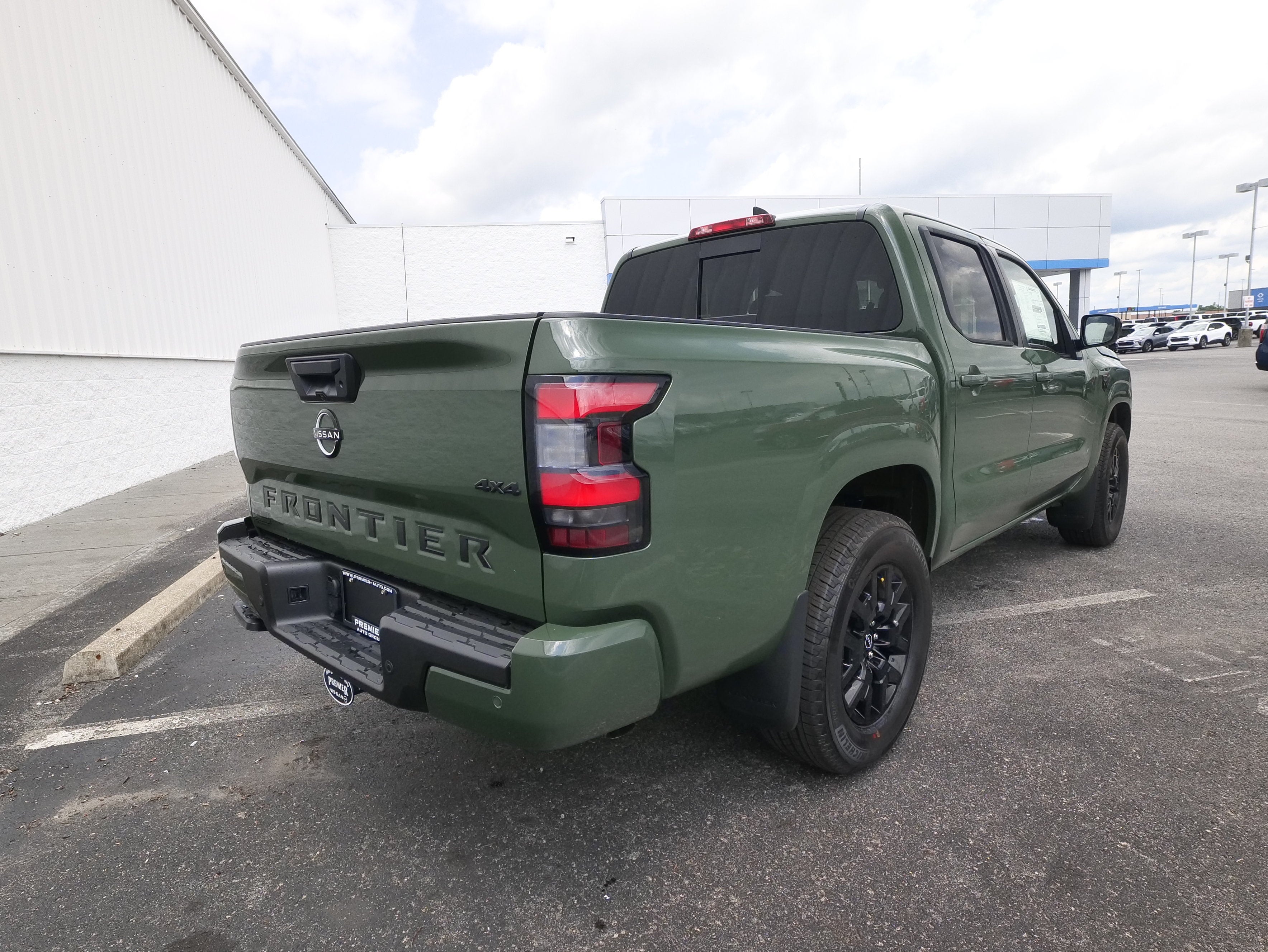 2026 Nissan Frontier Crew Cab SV