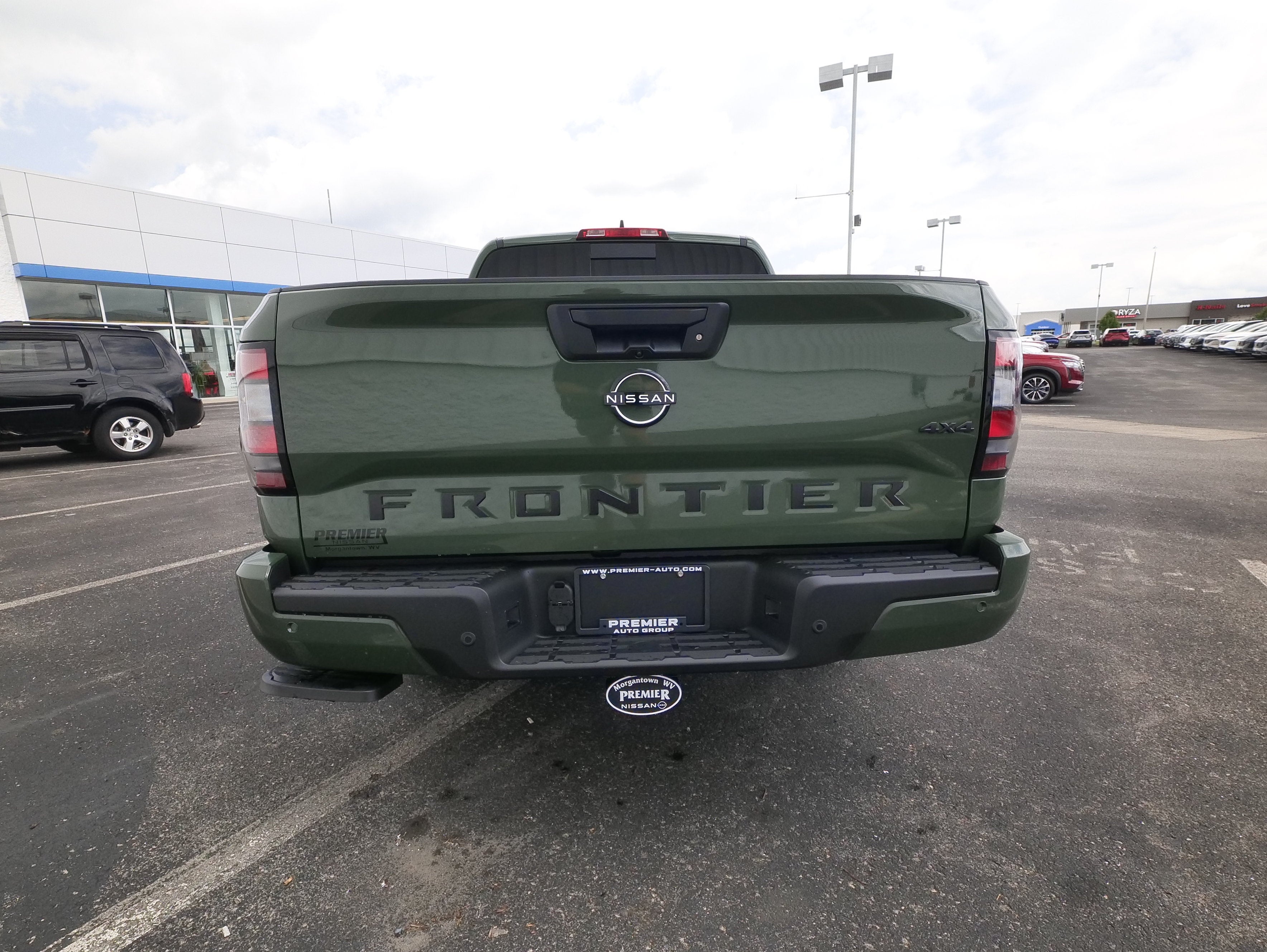 2026 Nissan Frontier Crew Cab SV