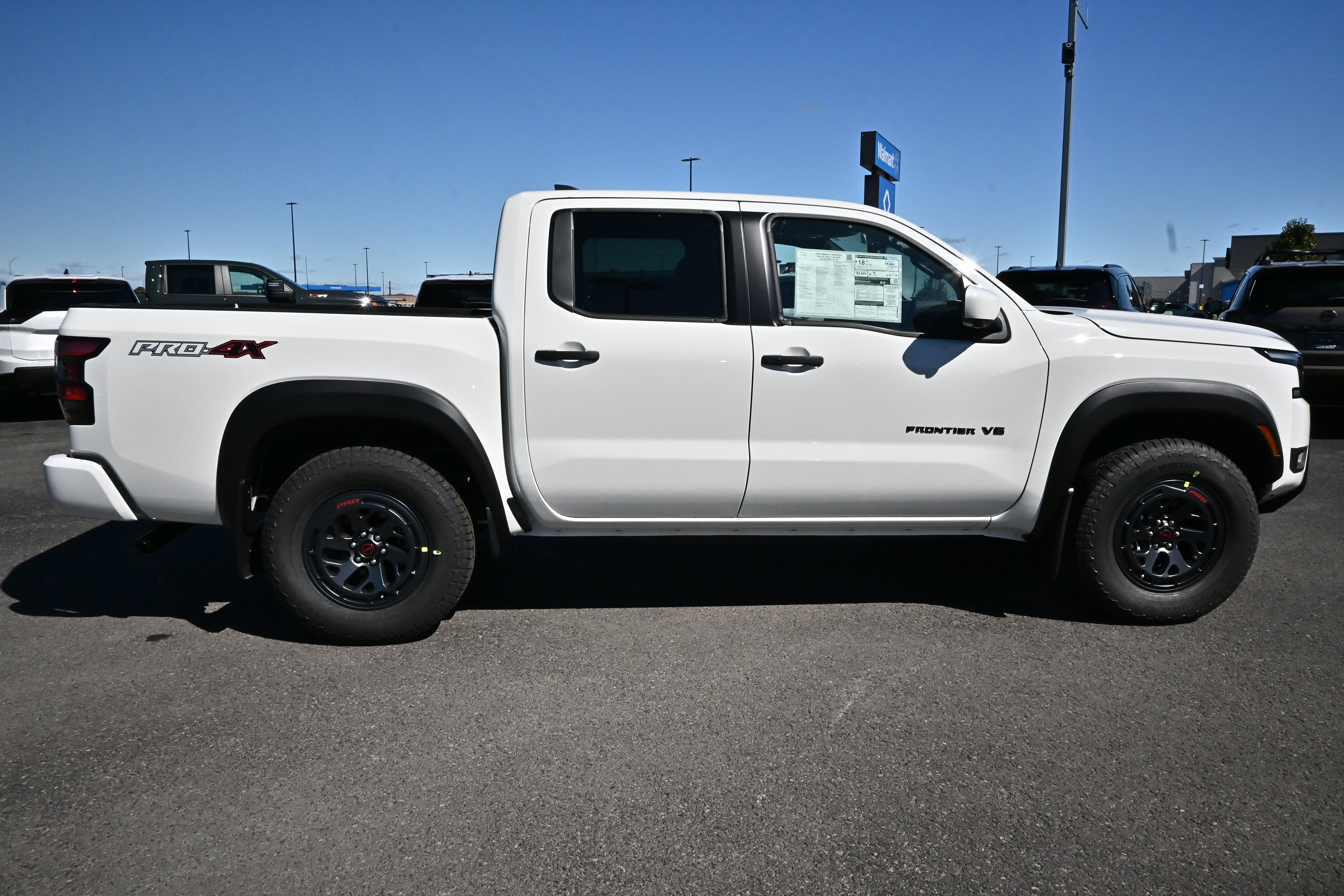 2027 Nissan Frontier Crew Cab PRO-4X®