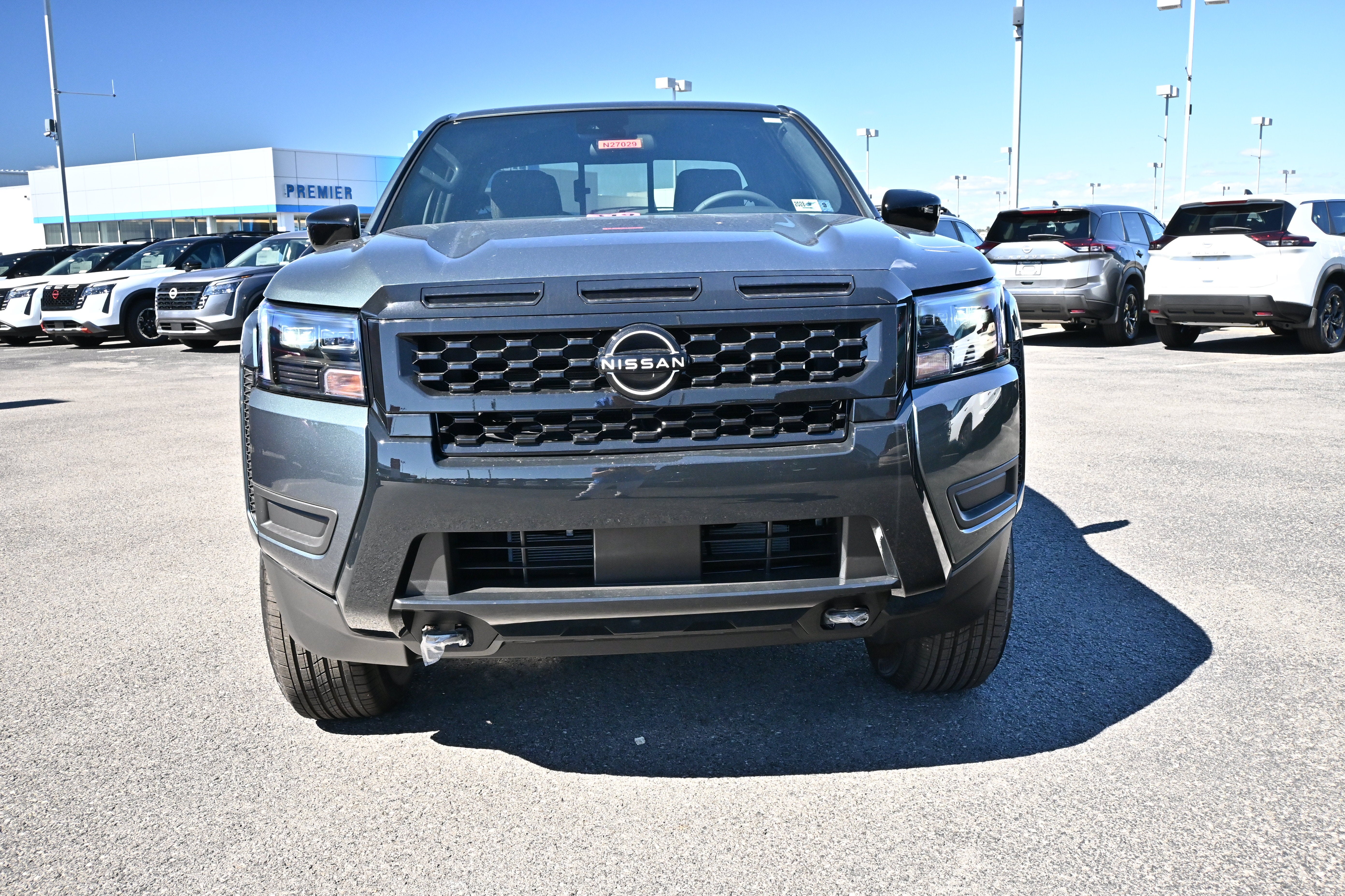 2027 Nissan Frontier Crew Cab SV