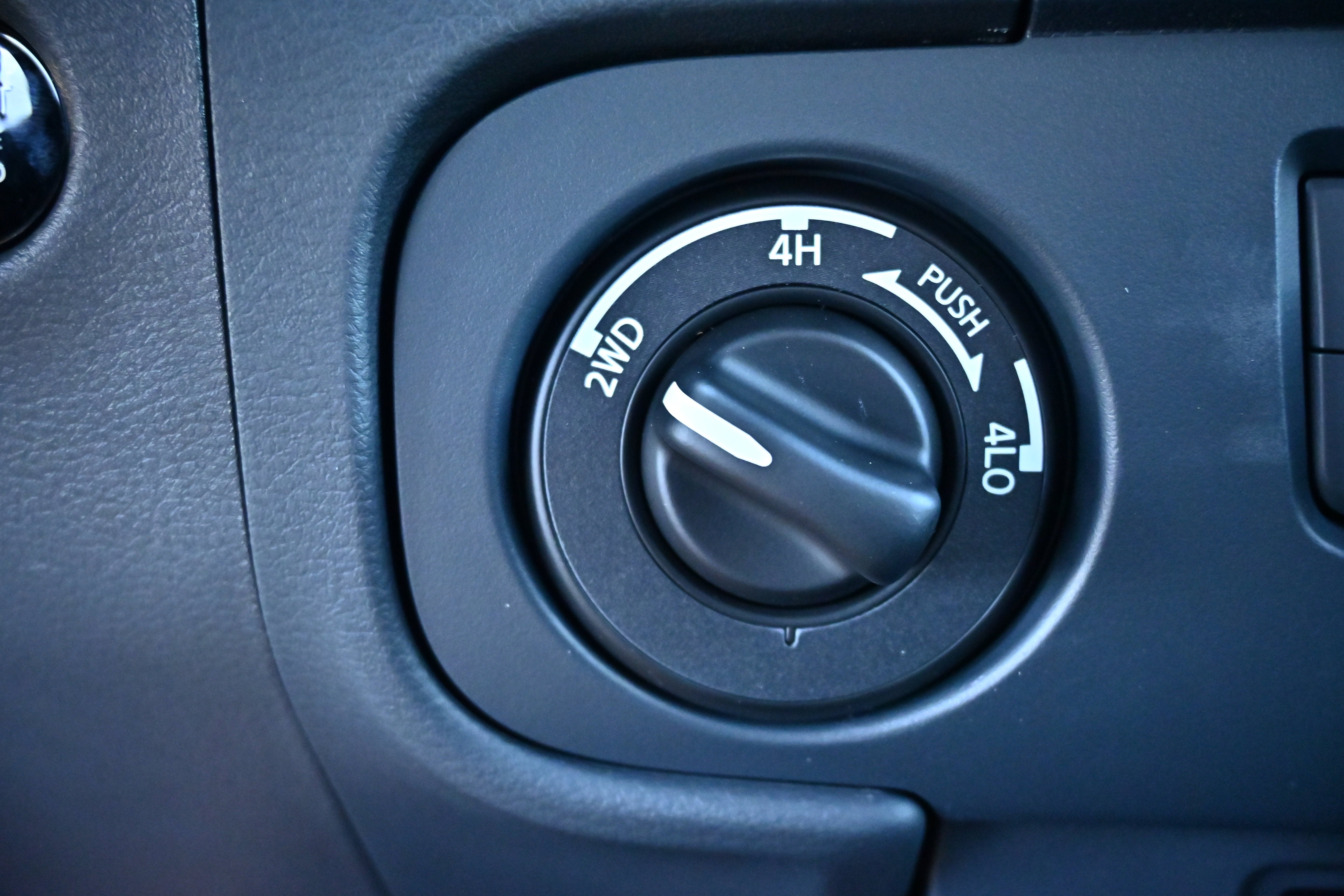 2027 Nissan Frontier Crew Cab PRO-4X®