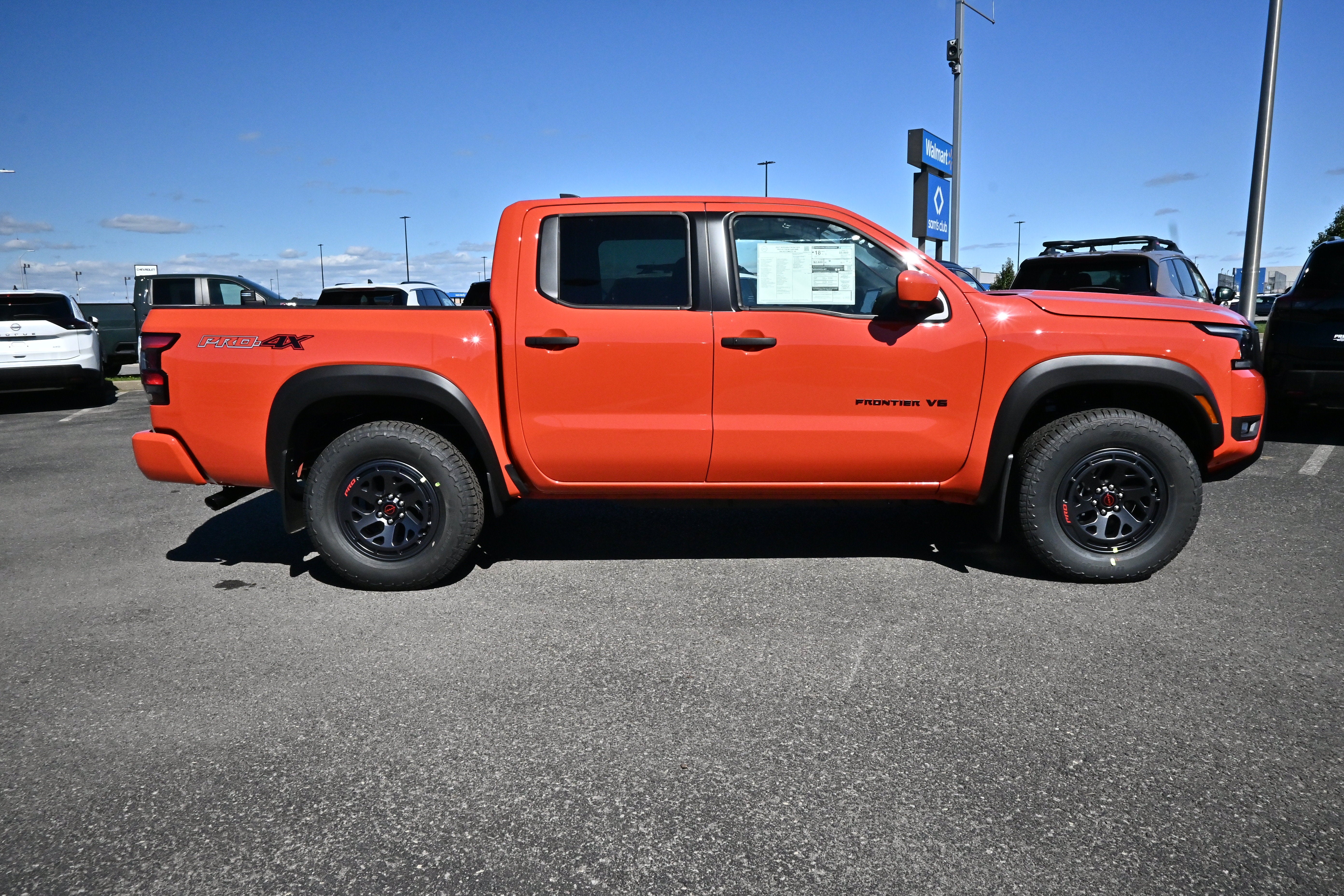 2027 Nissan Frontier Crew Cab PRO-4X®