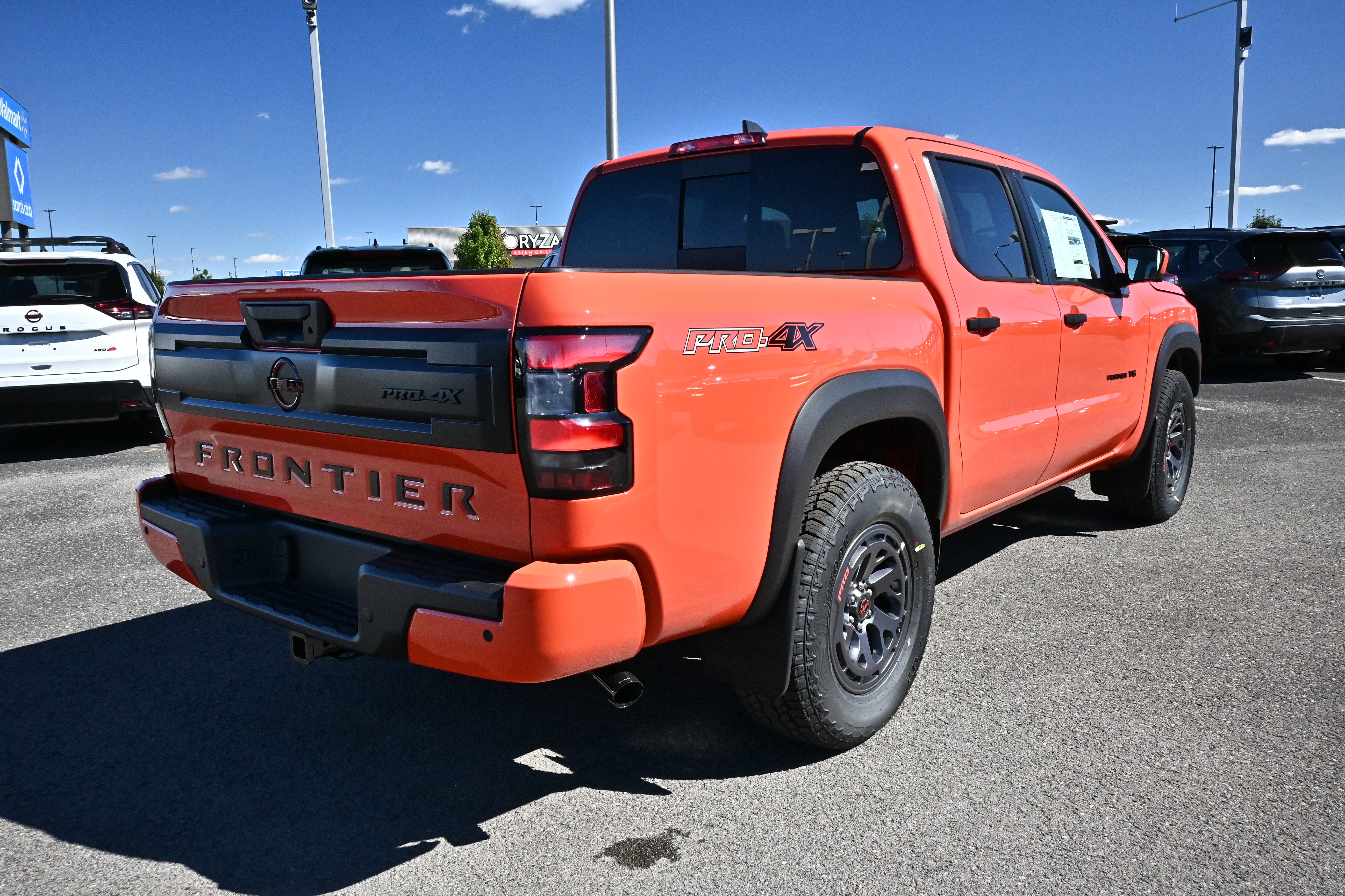 2027 Nissan Frontier Crew Cab PRO-4X®