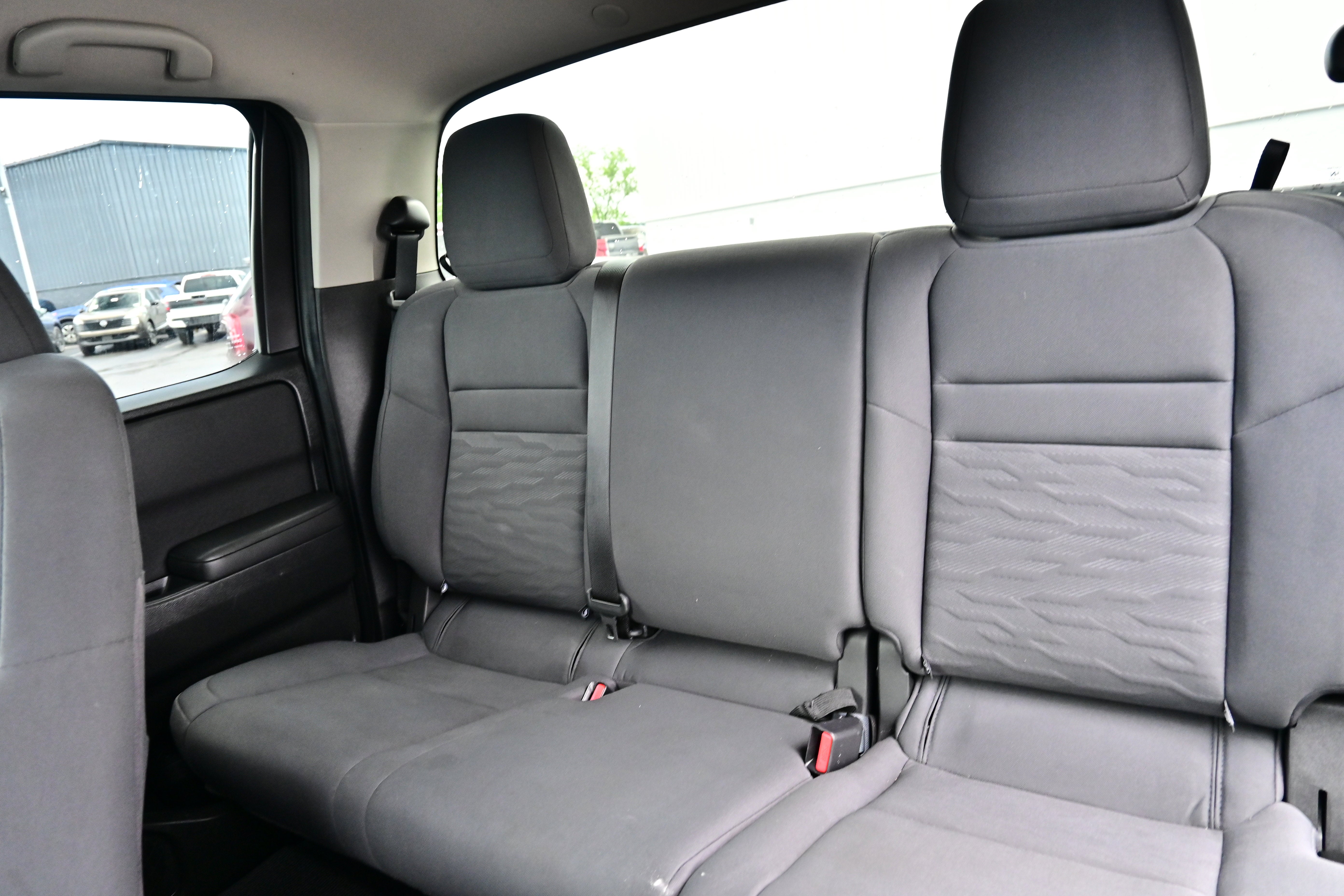 2024 Nissan Frontier Crew Cab S