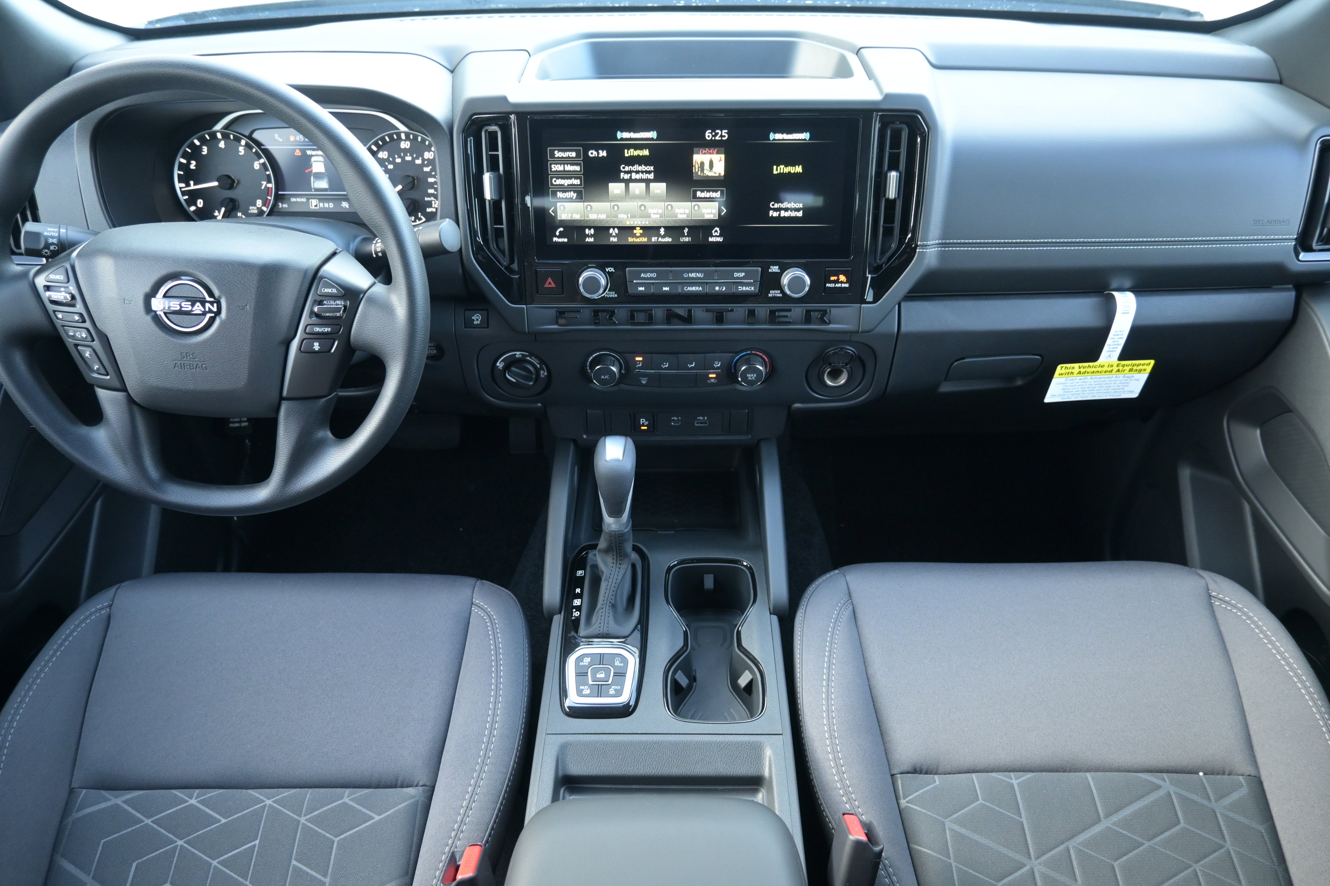 2026 Nissan Frontier Crew Cab SV