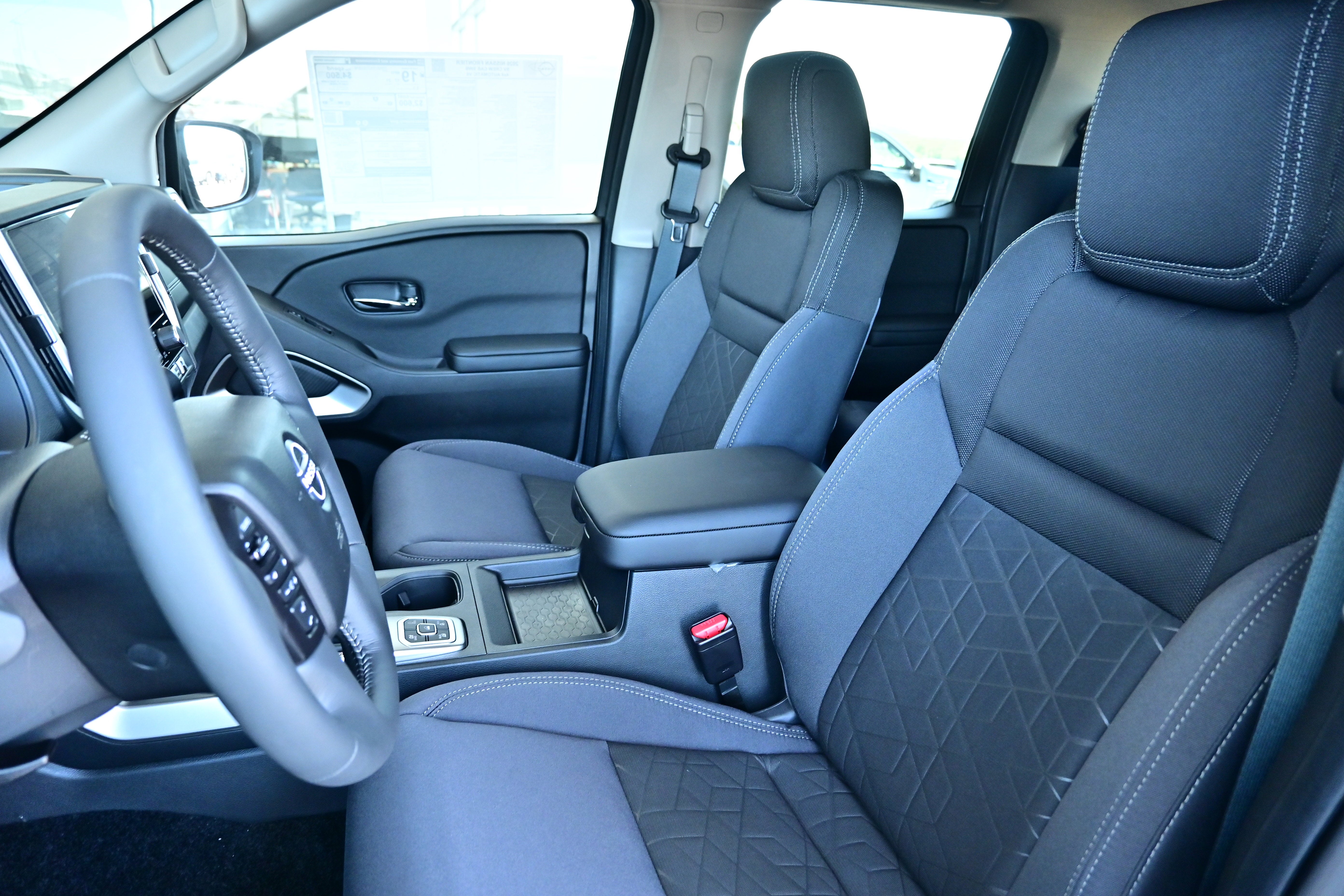 2026 Nissan Frontier Crew Cab SV
