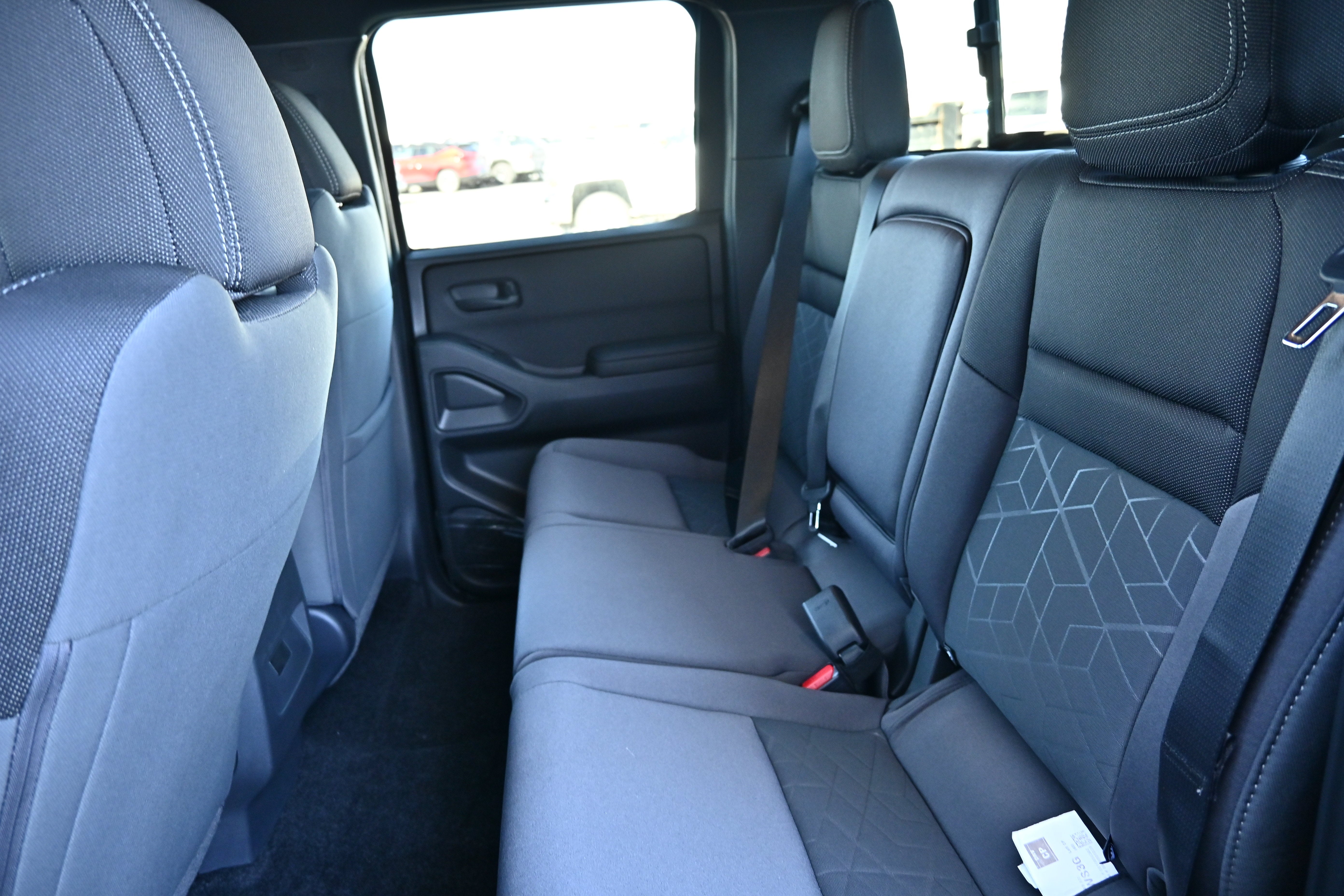 2027 Nissan Frontier Crew Cab SV