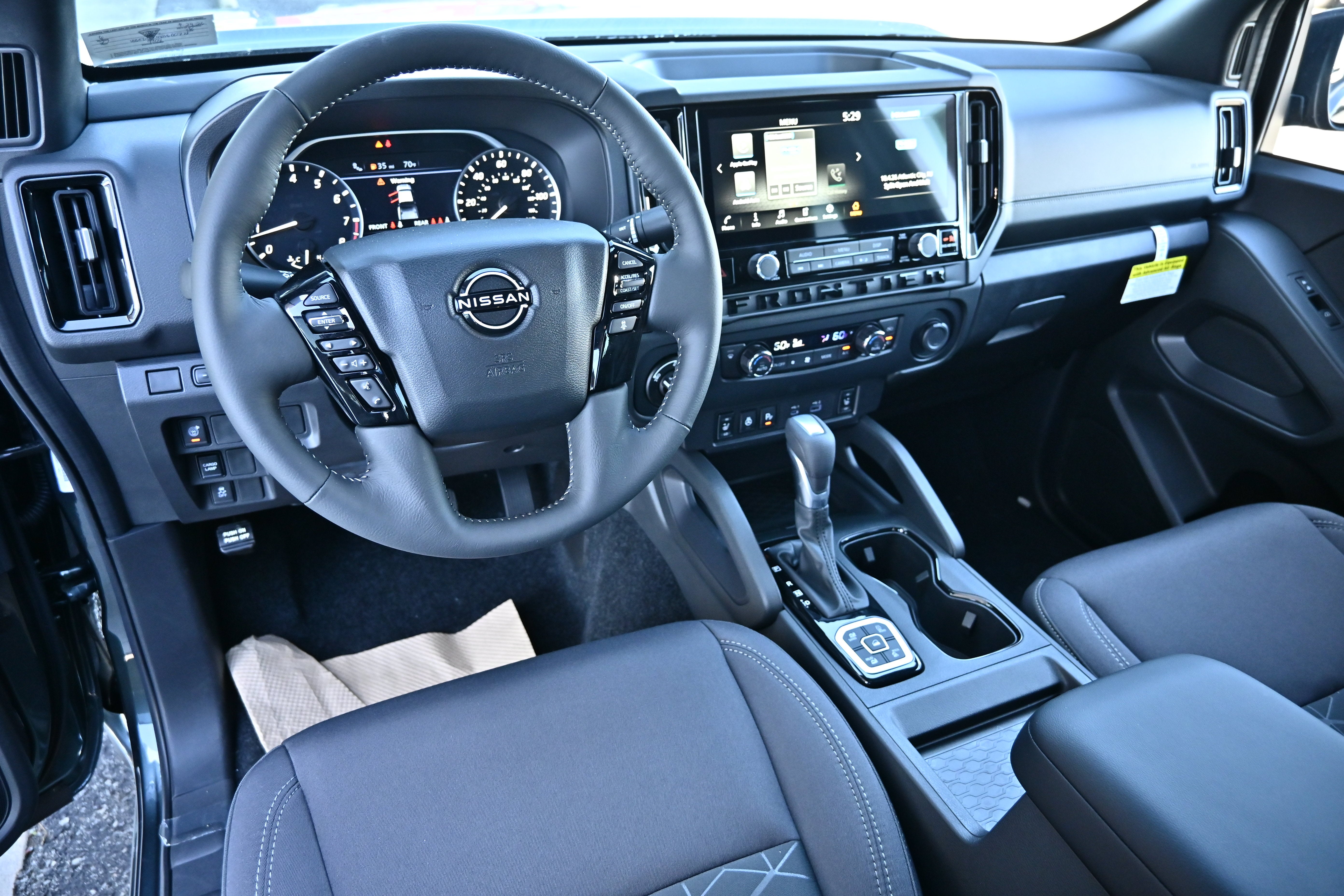 2027 Nissan Frontier Crew Cab SV