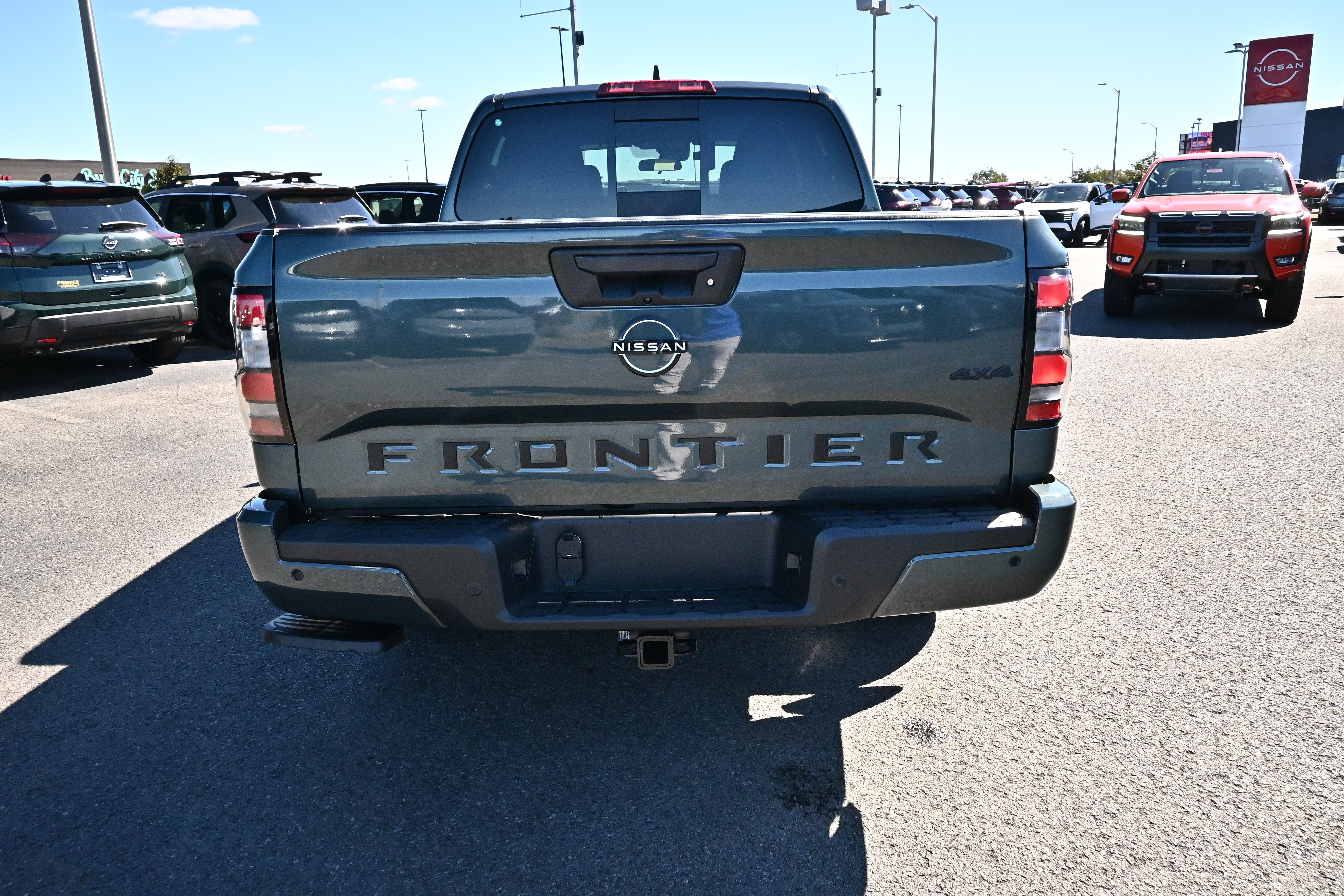 2027 Nissan Frontier Crew Cab SV