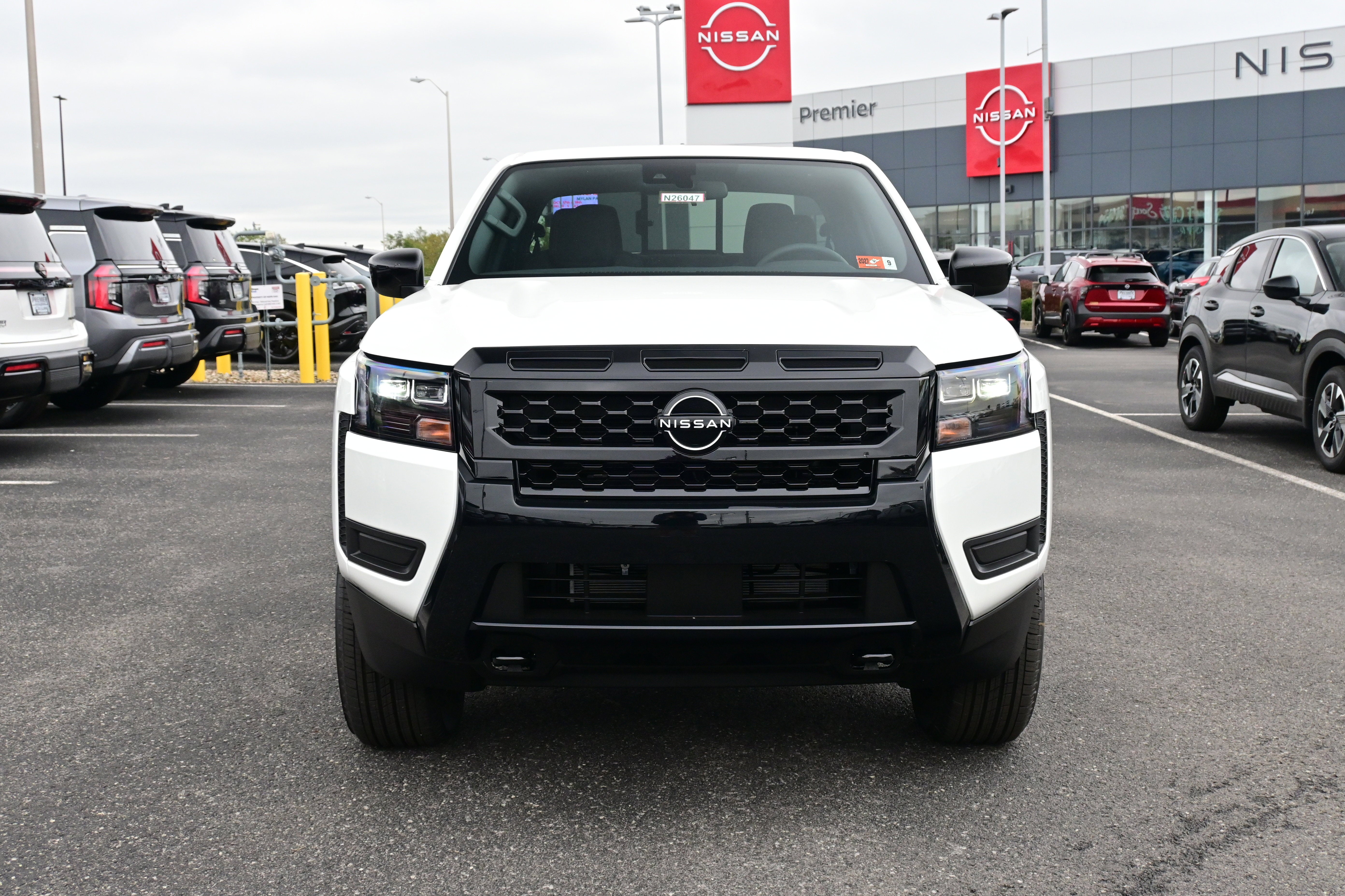 2026 Nissan Frontier Crew Cab SV