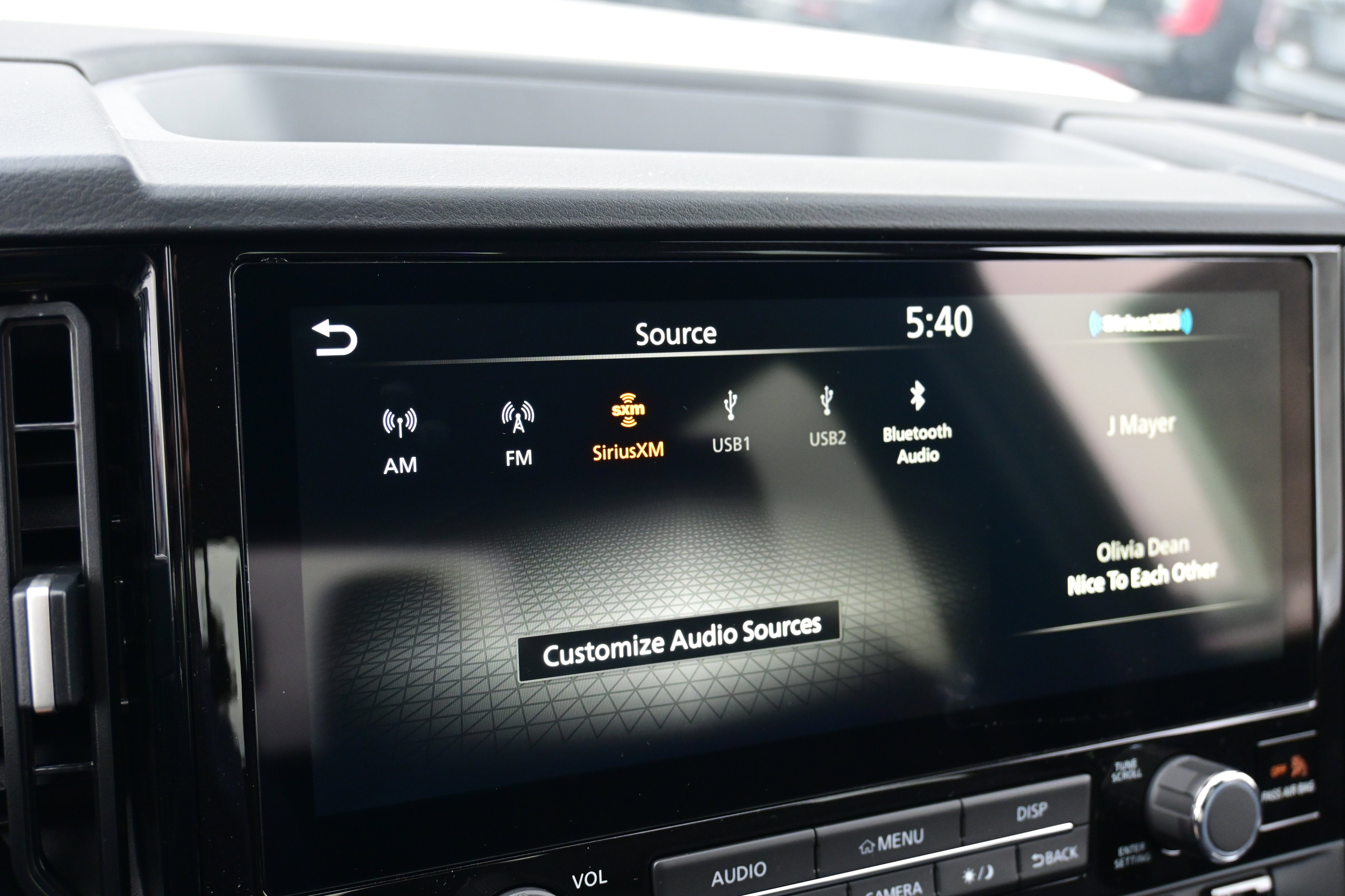 2026 Nissan Frontier Crew Cab SV