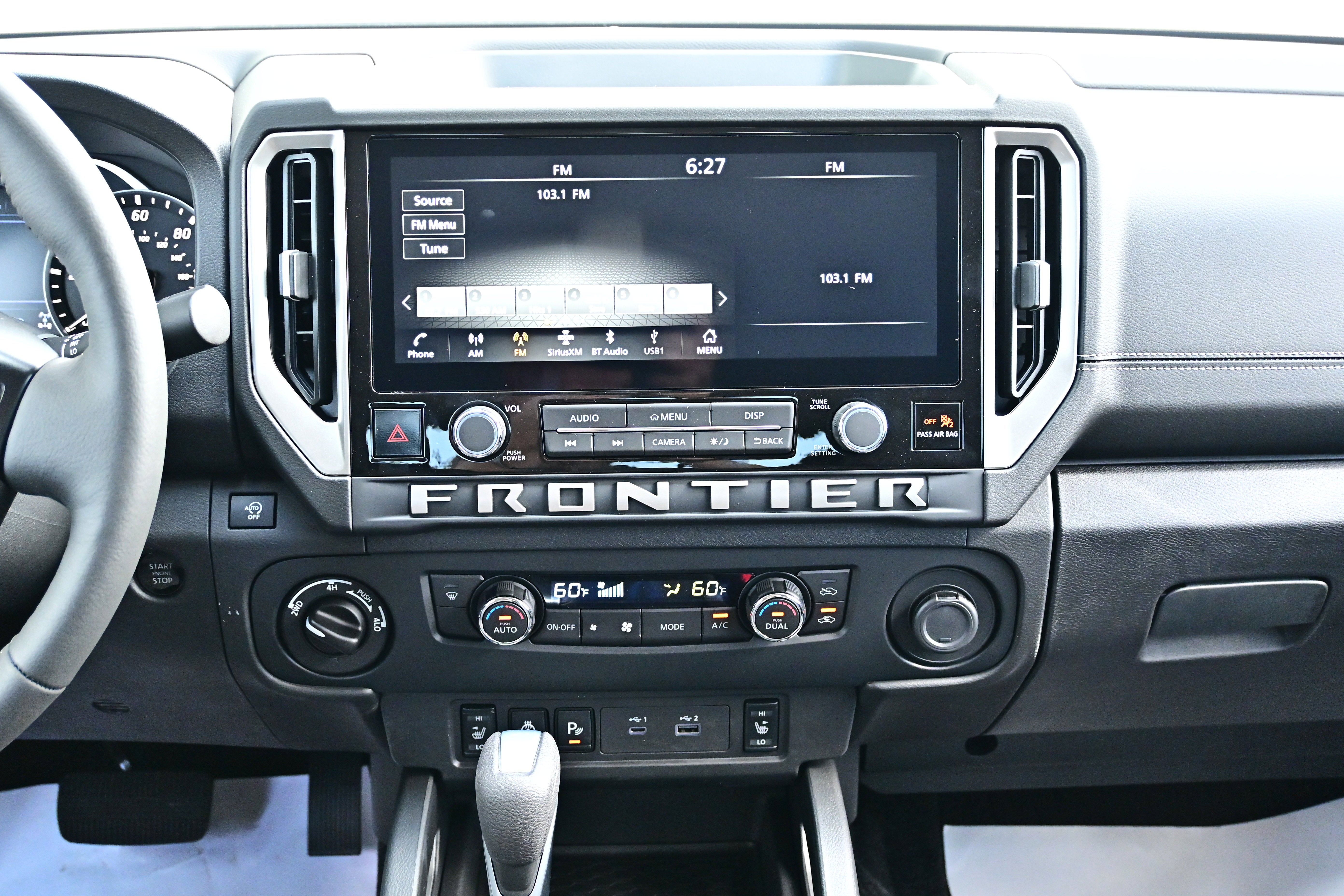 2026 Nissan Frontier Crew Cab SV