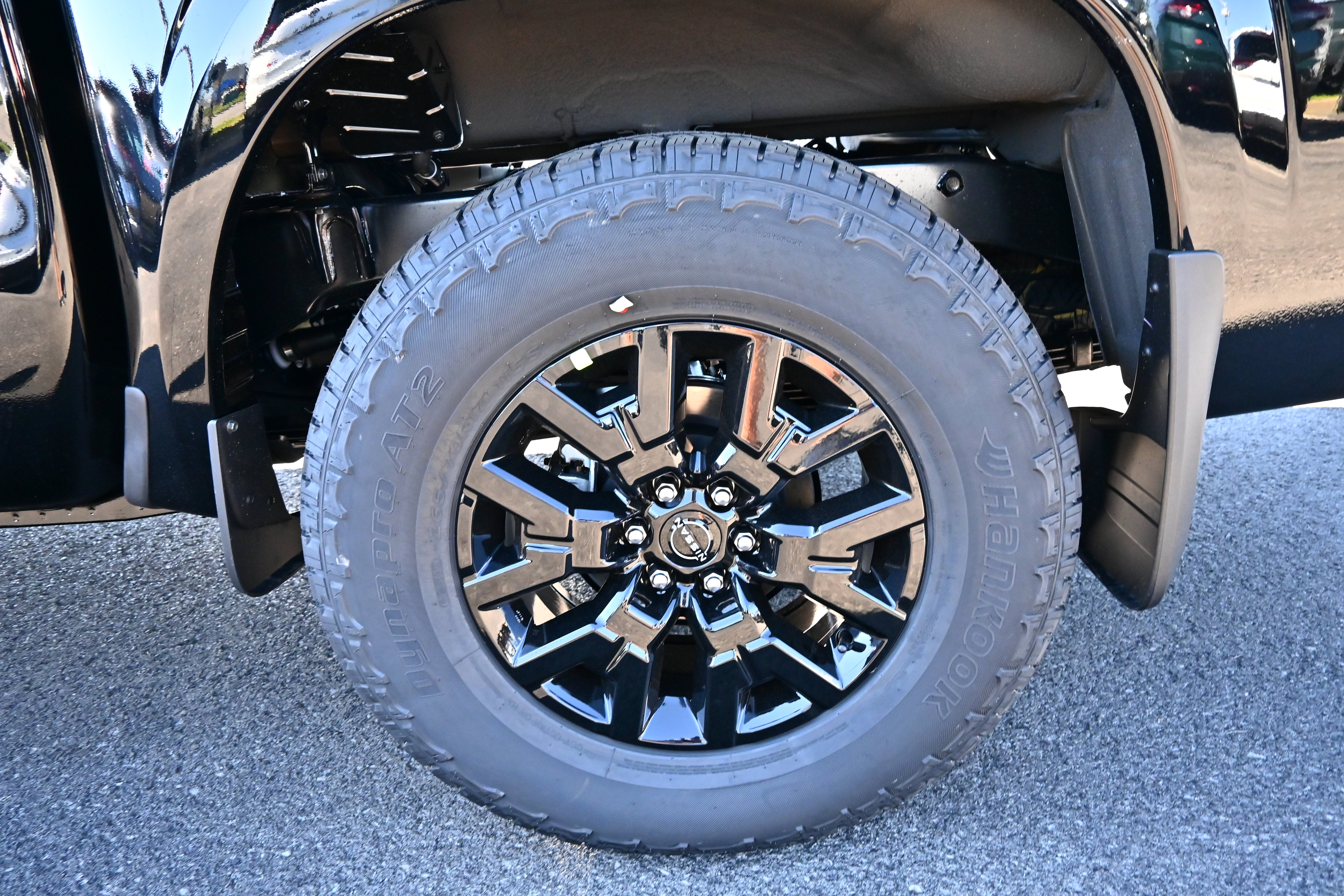 2027 Nissan Frontier Crew Cab SV