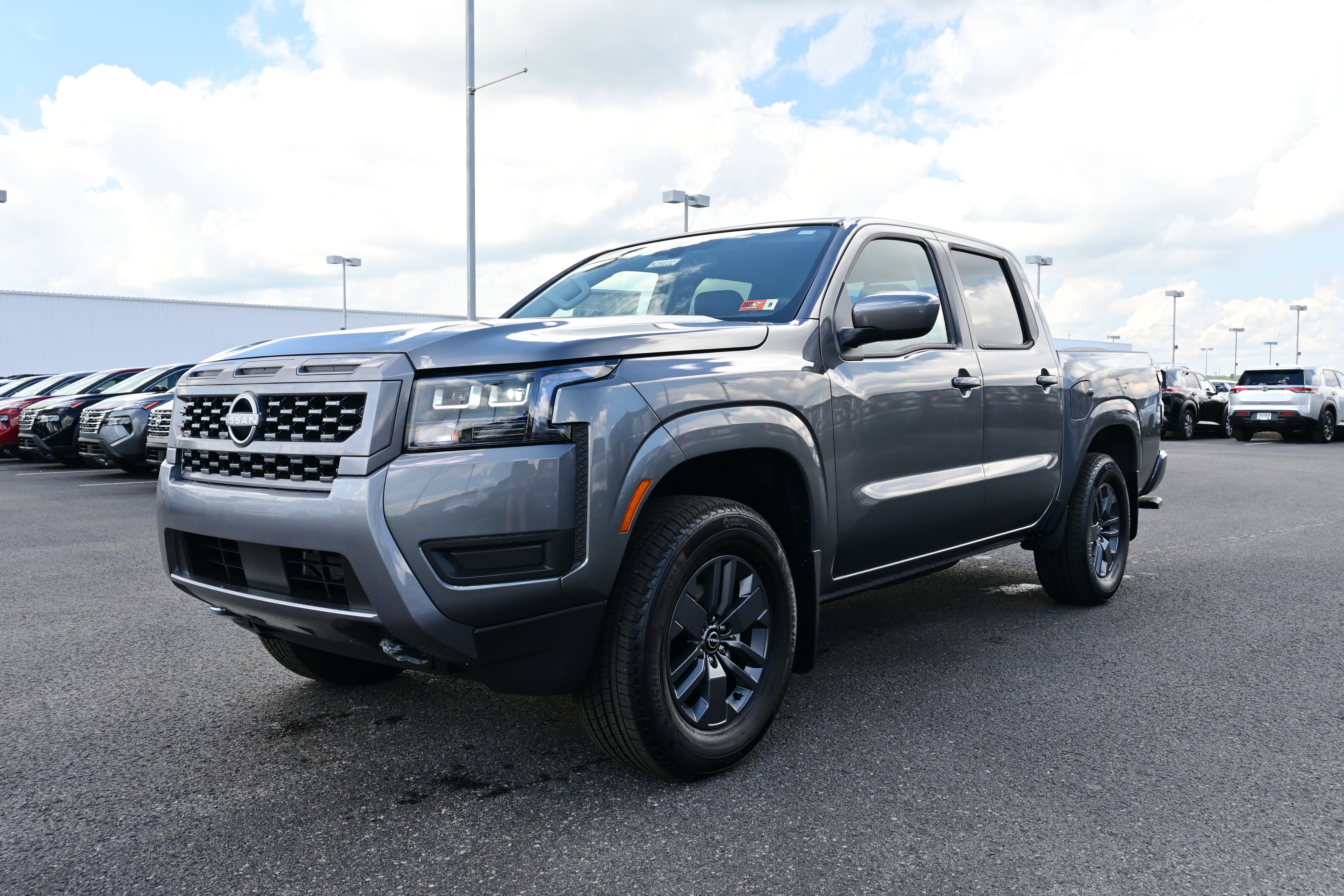 2026 Nissan Frontier Crew Cab SV