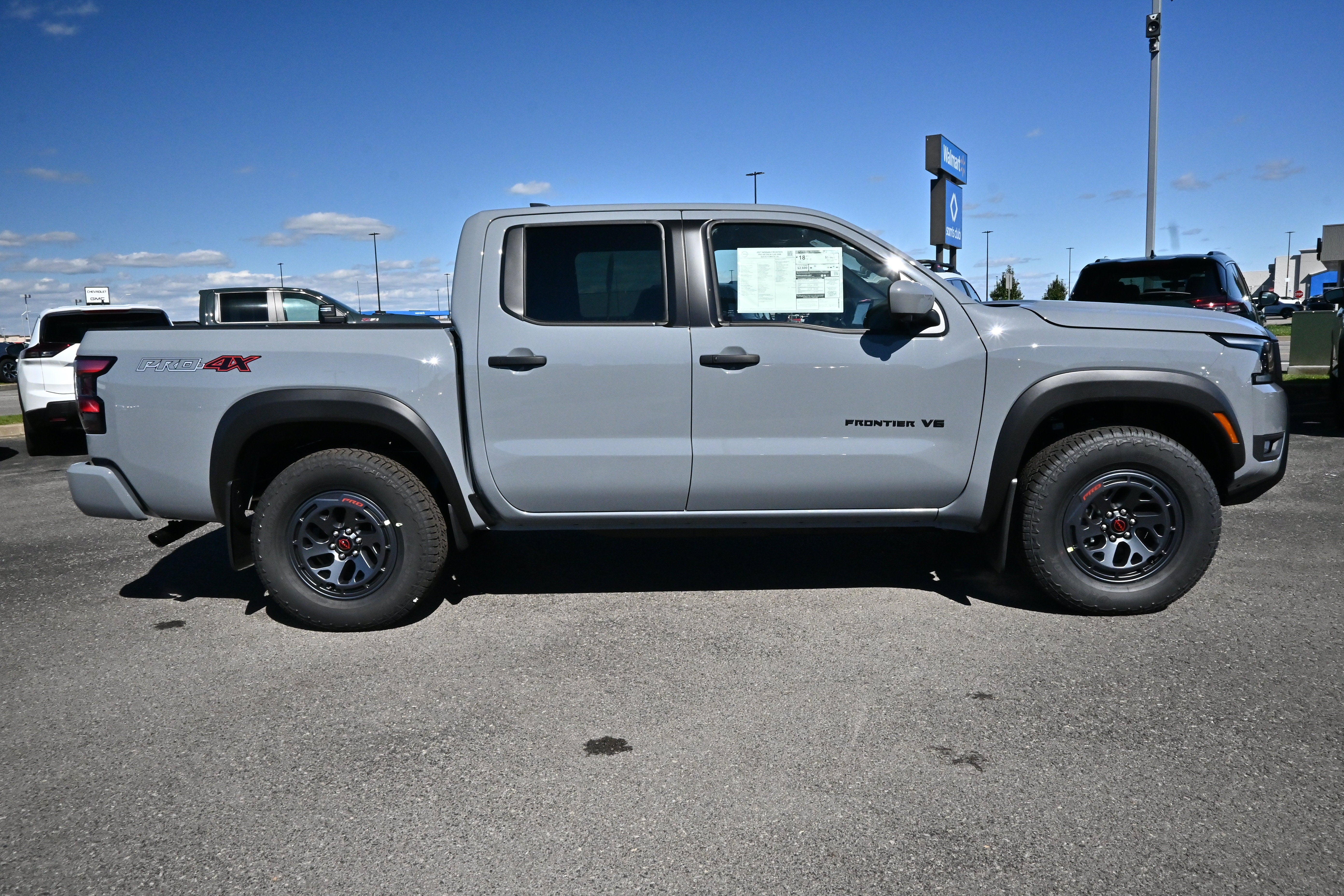 2027 Nissan Frontier Crew Cab PRO-4X®