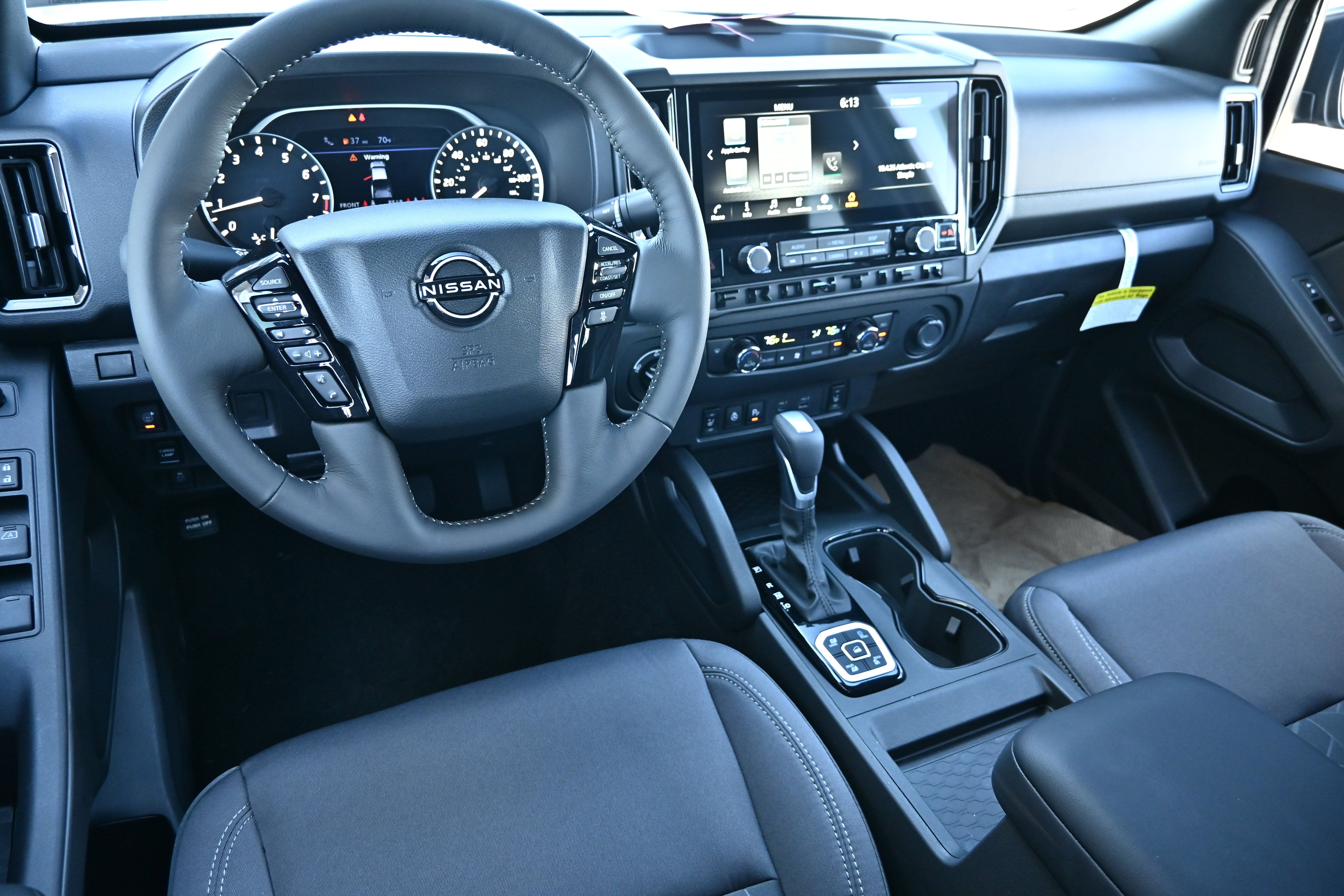 2027 Nissan Frontier Crew Cab SV