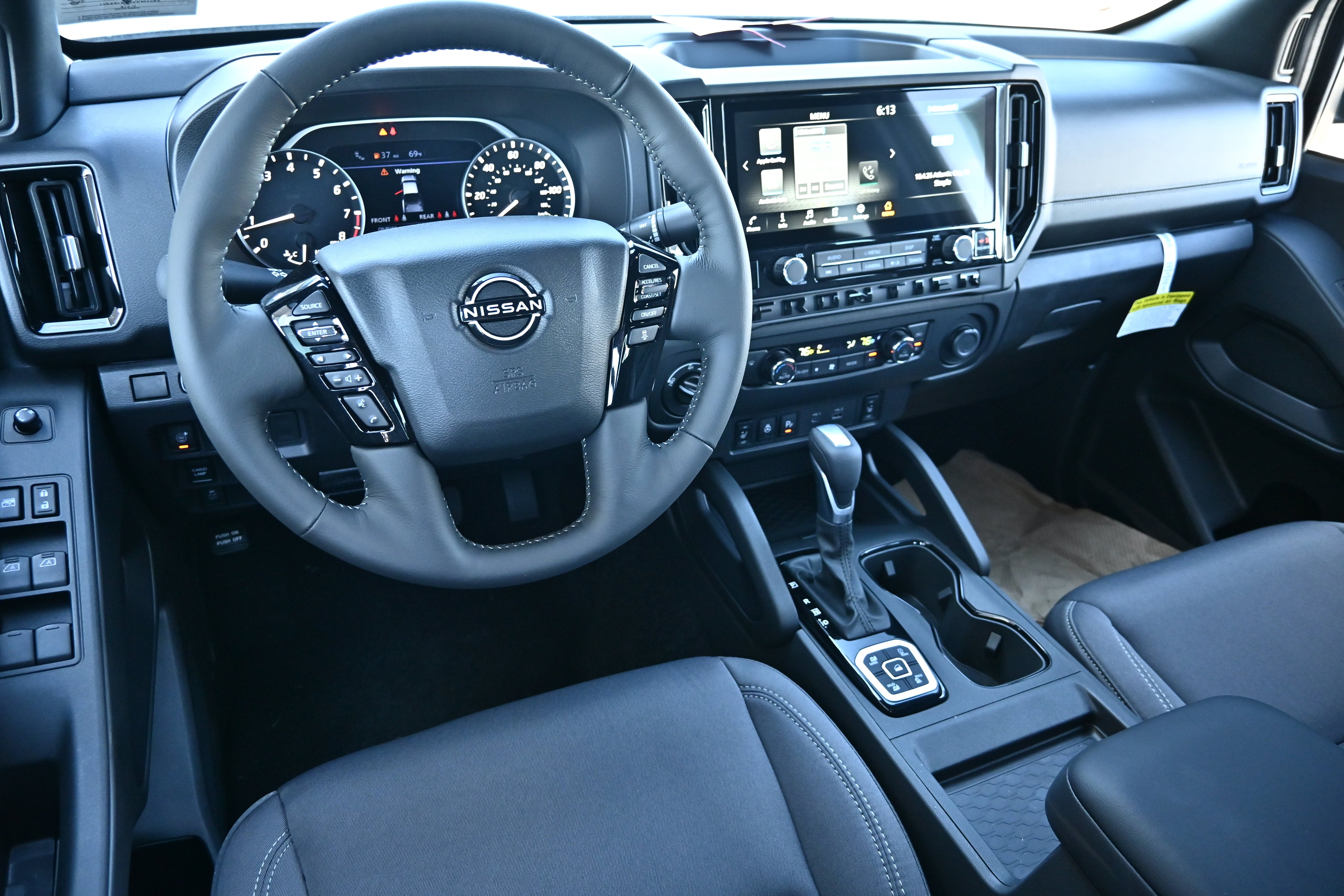 2027 Nissan Frontier Crew Cab SV