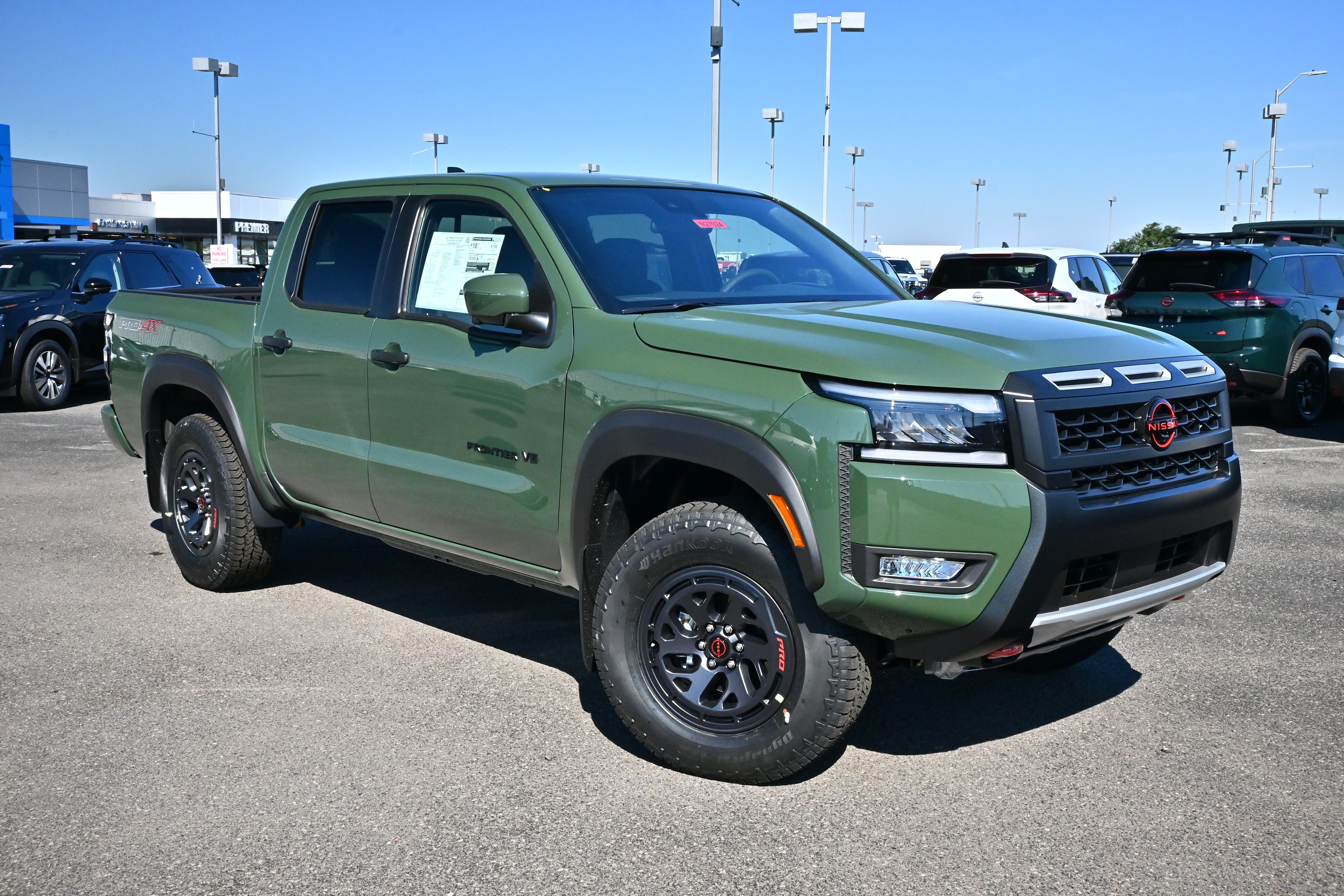 2027 Nissan Frontier Crew Cab PRO-4X®