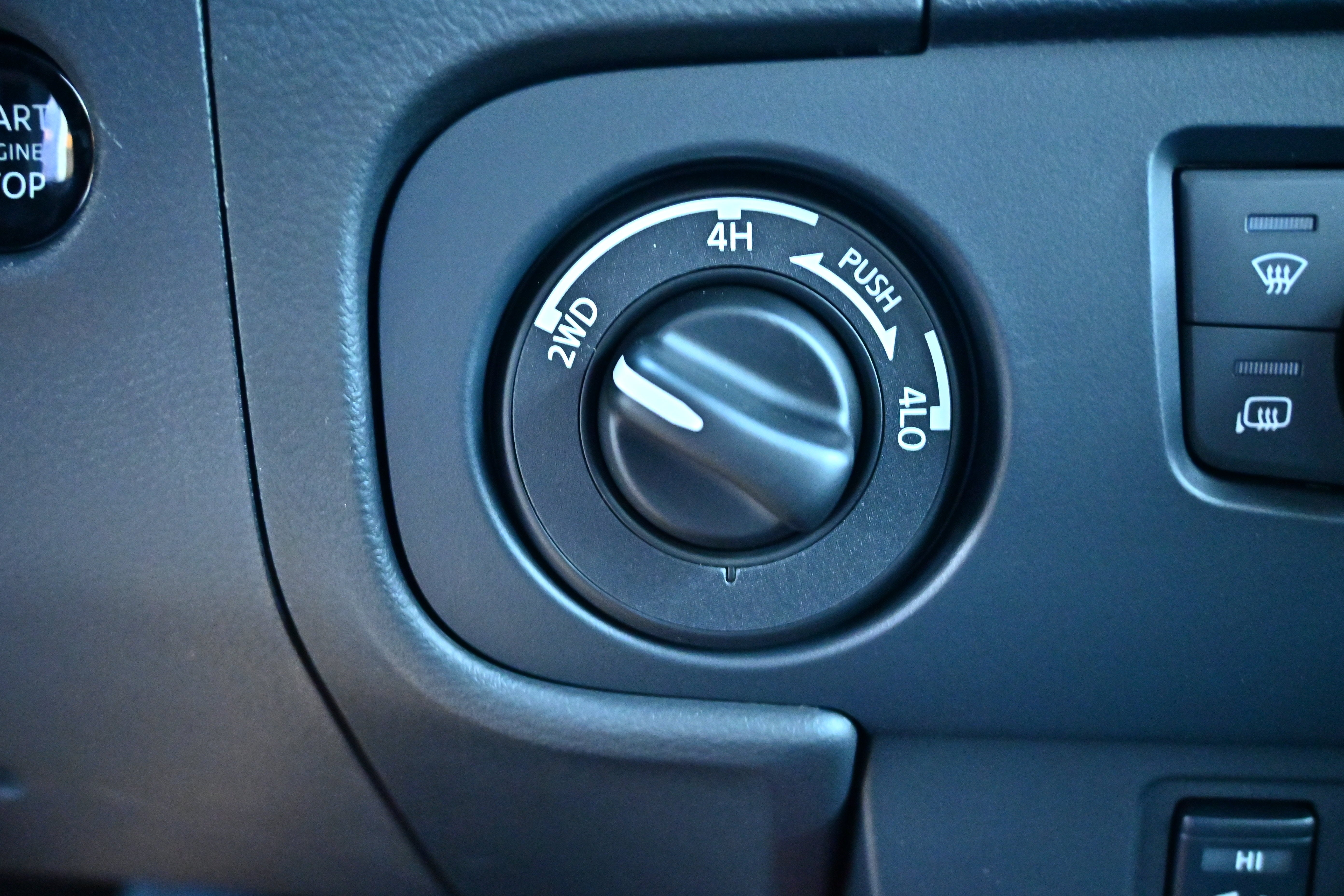 2027 Nissan Frontier Crew Cab PRO-4X®