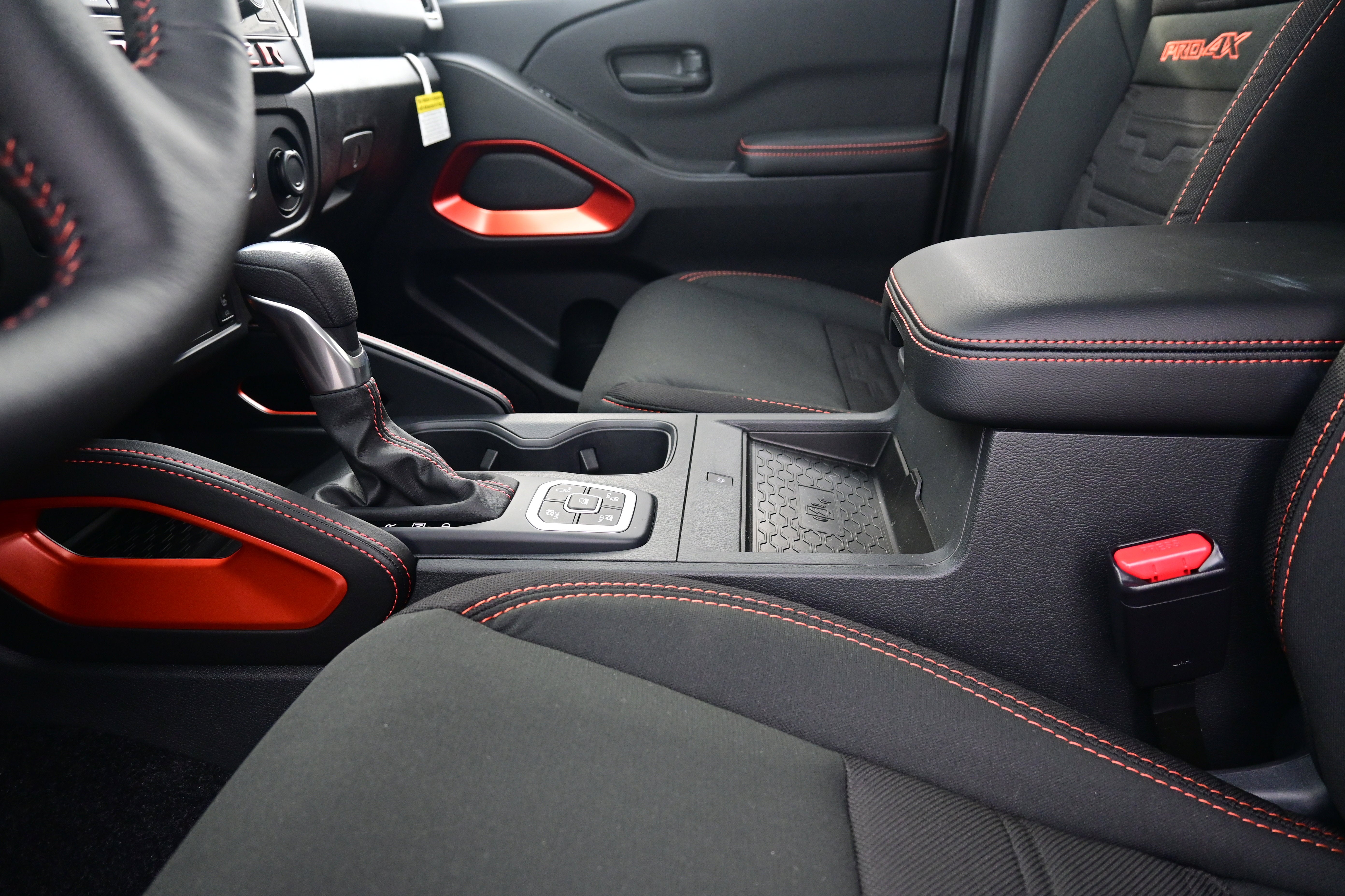 2026 Nissan Frontier Crew Cab PRO-4X® Long Bed