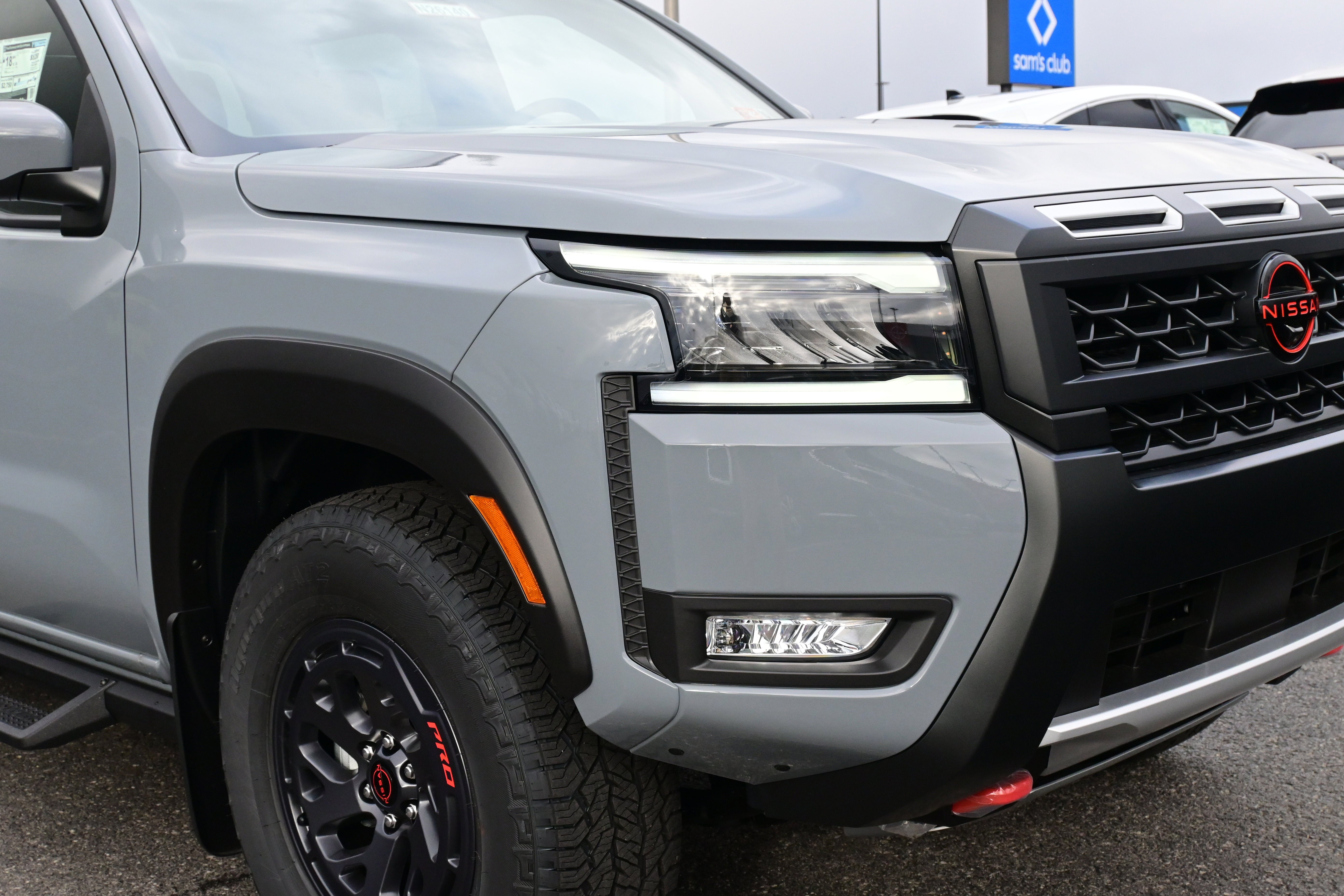 2026 Nissan Frontier Crew Cab PRO-4X® Long Bed