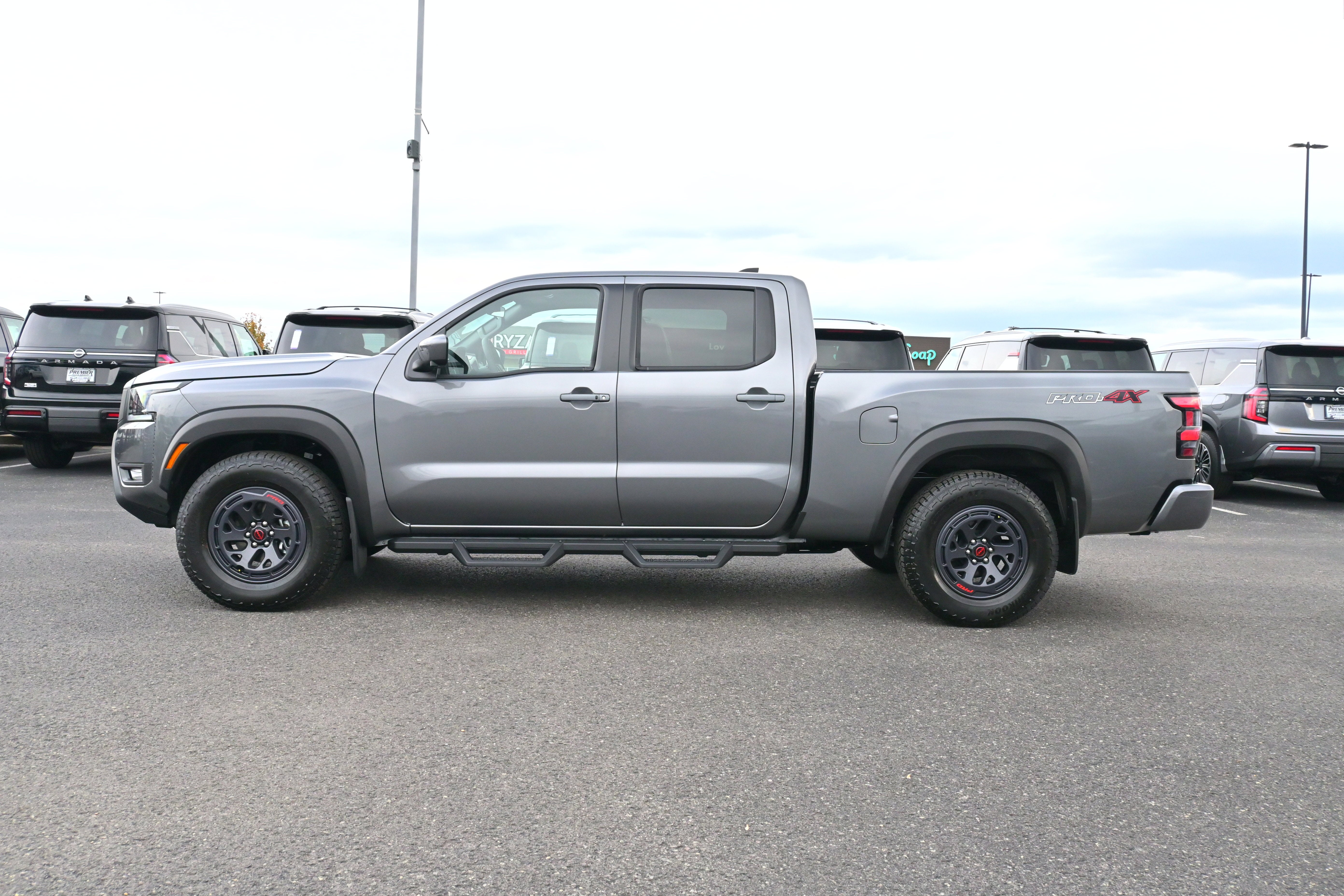 2026 Nissan Frontier Crew Cab PRO-4X® Long Bed