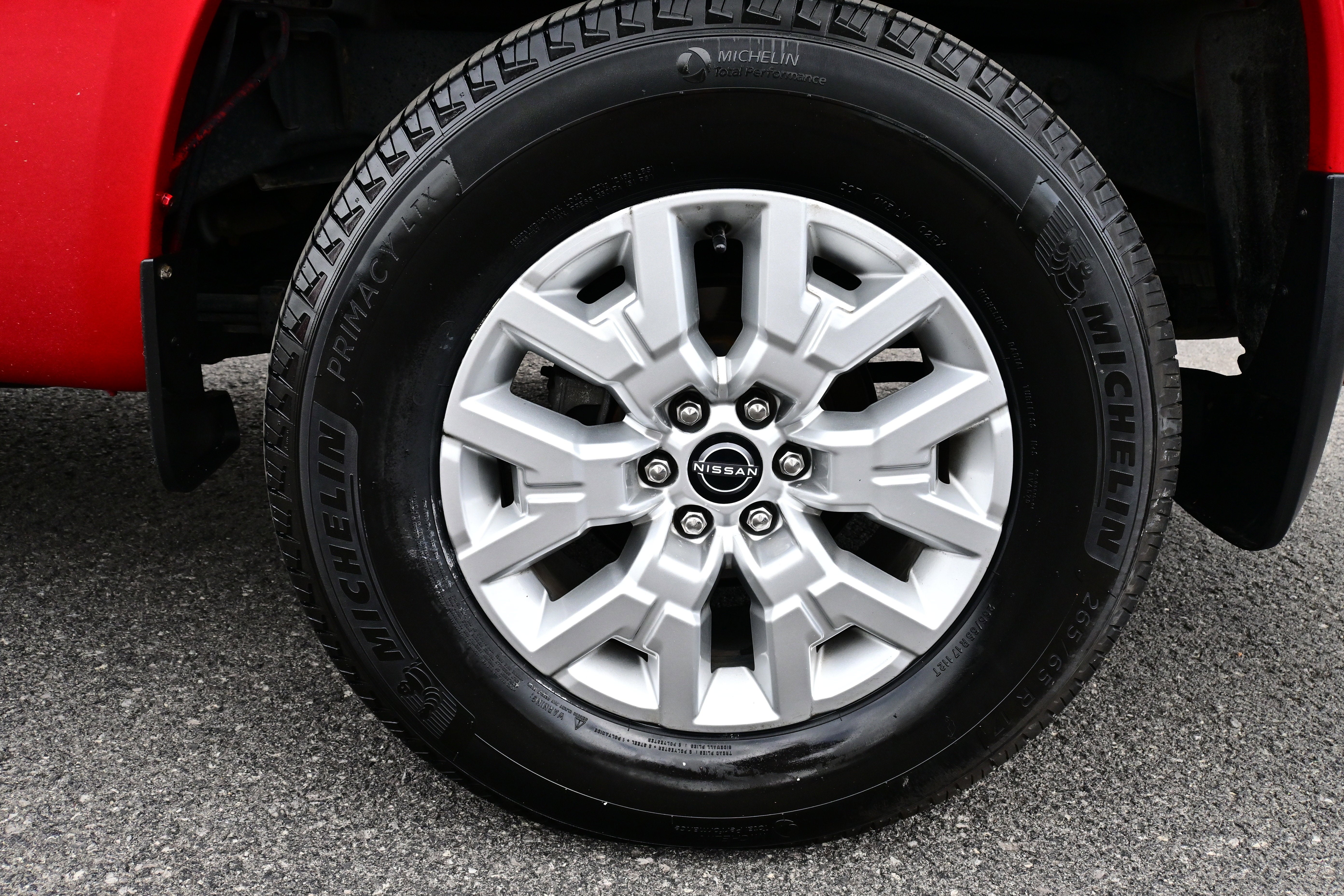 2022 Nissan Frontier Crew Cab Long Bed SV