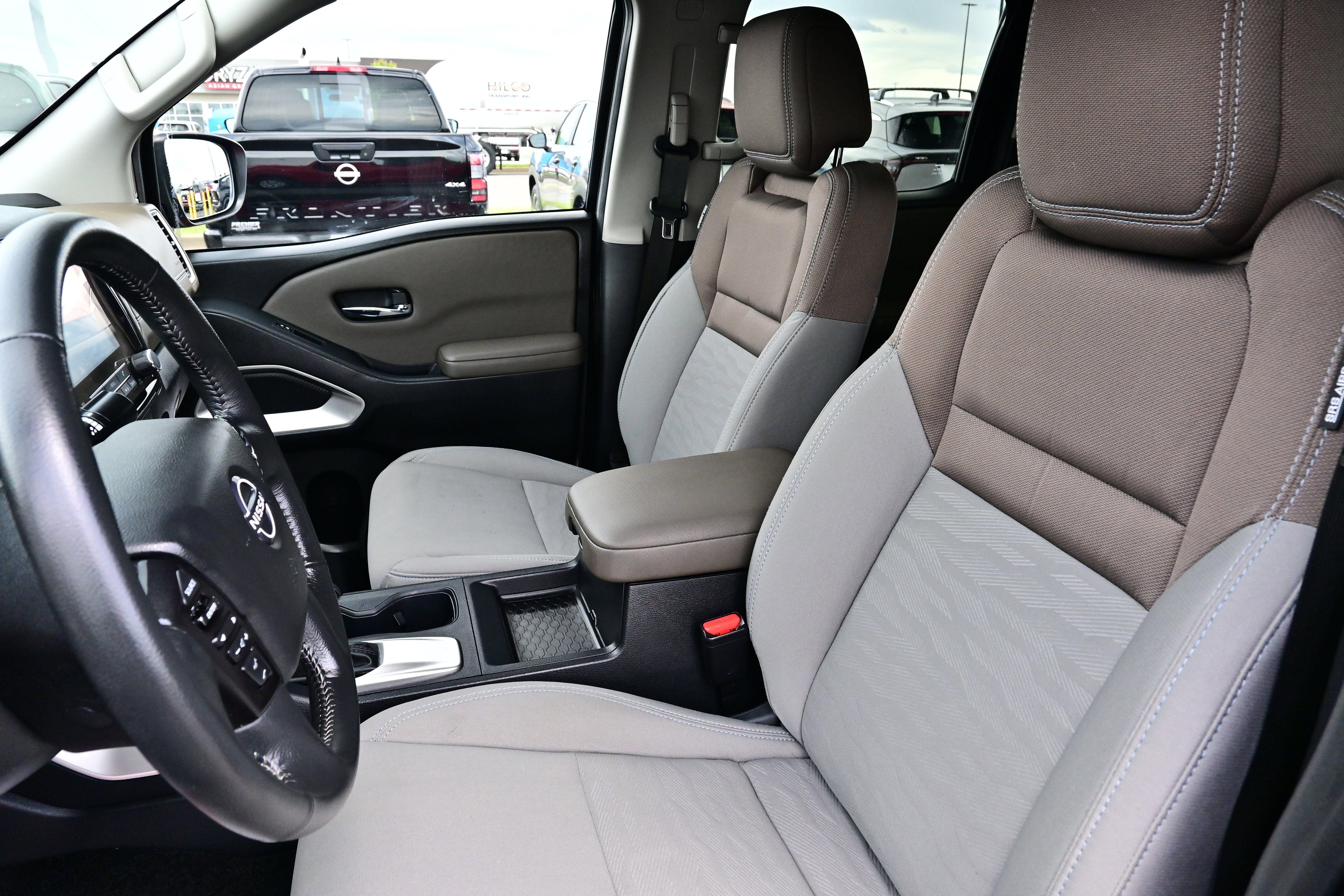 2022 Nissan Frontier Crew Cab Long Bed SV