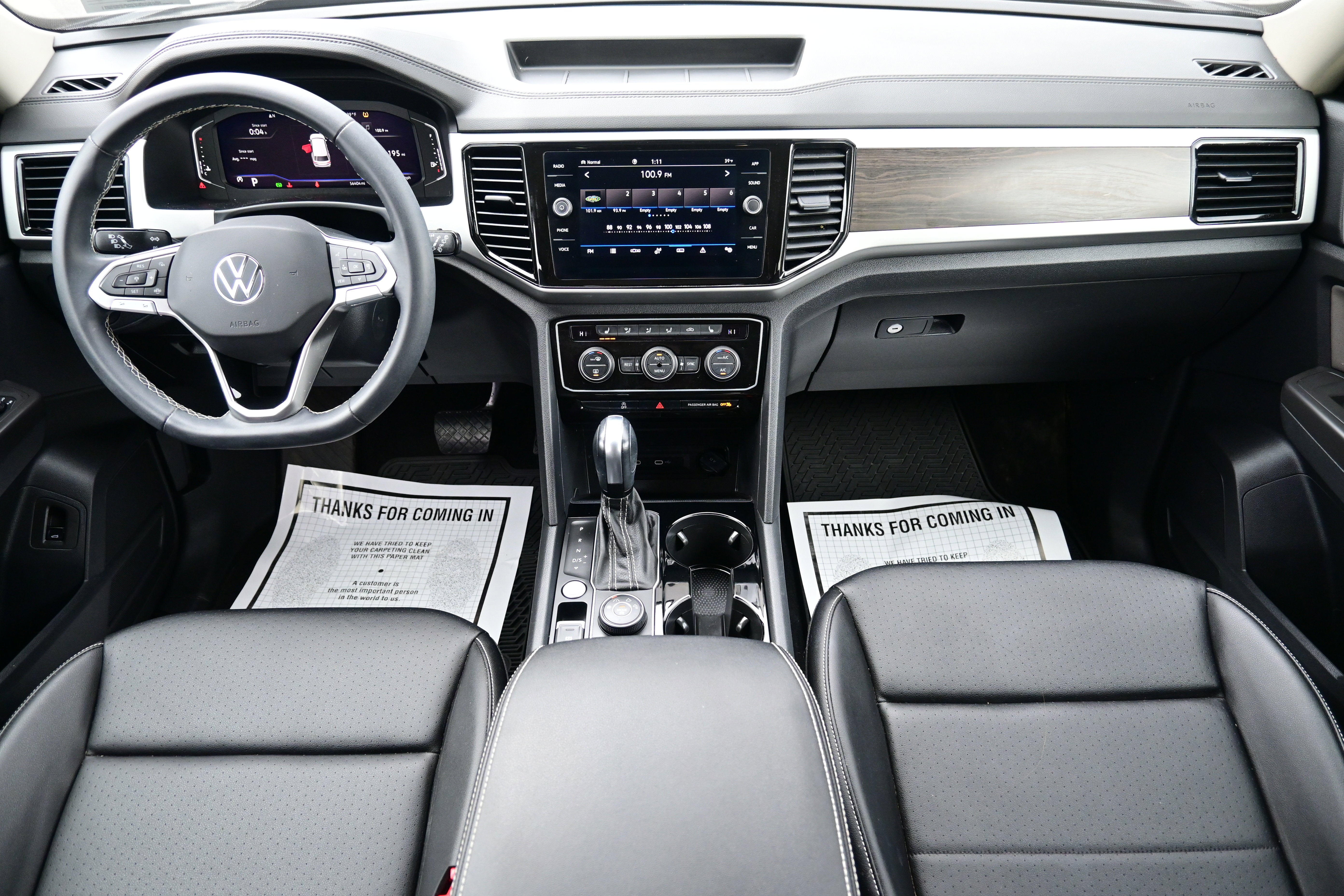 2023 Volkswagen Atlas 3.6L V6 SE w/Technology