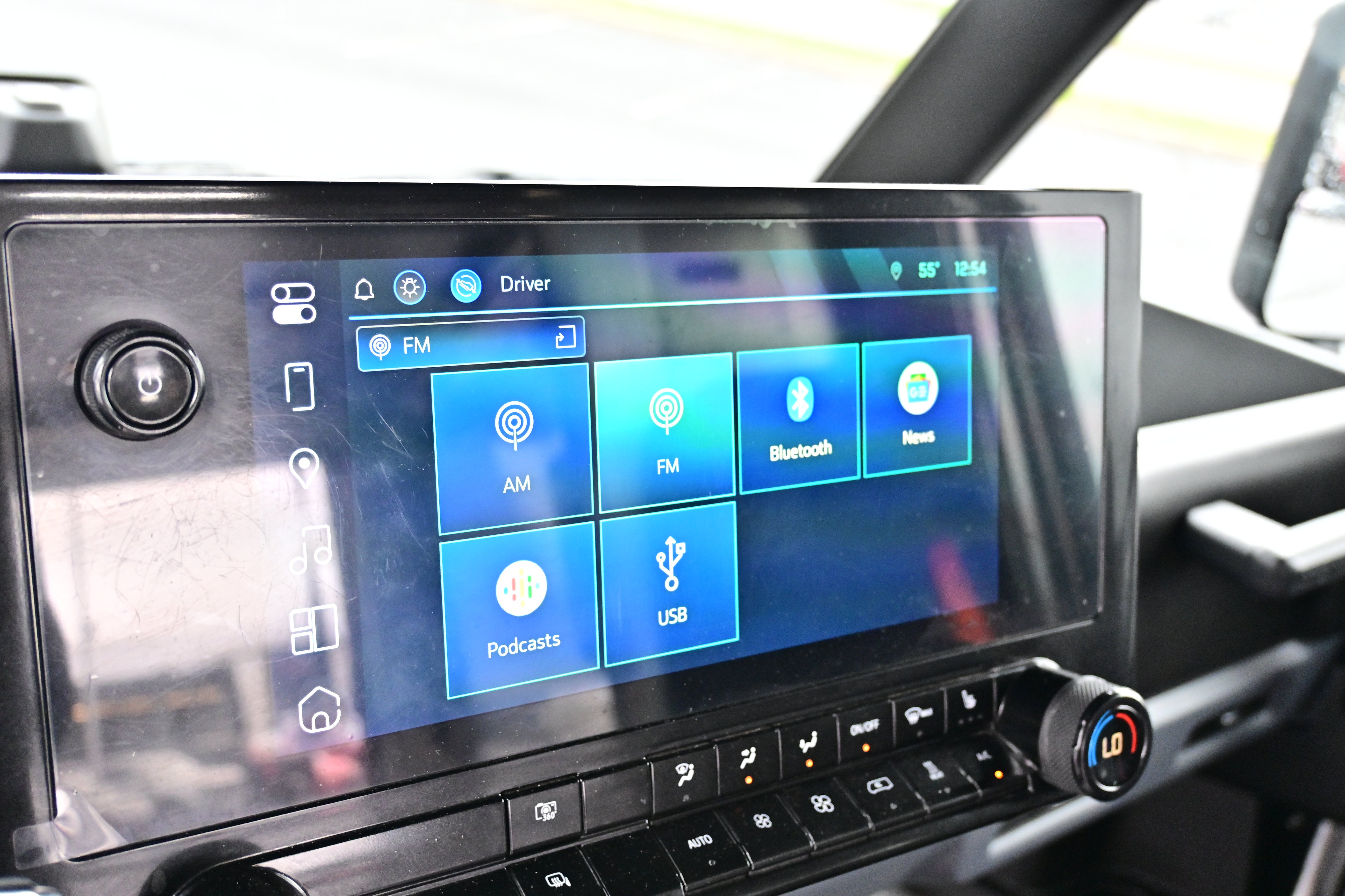 2024 BrightDrop Zevo 400 AWD