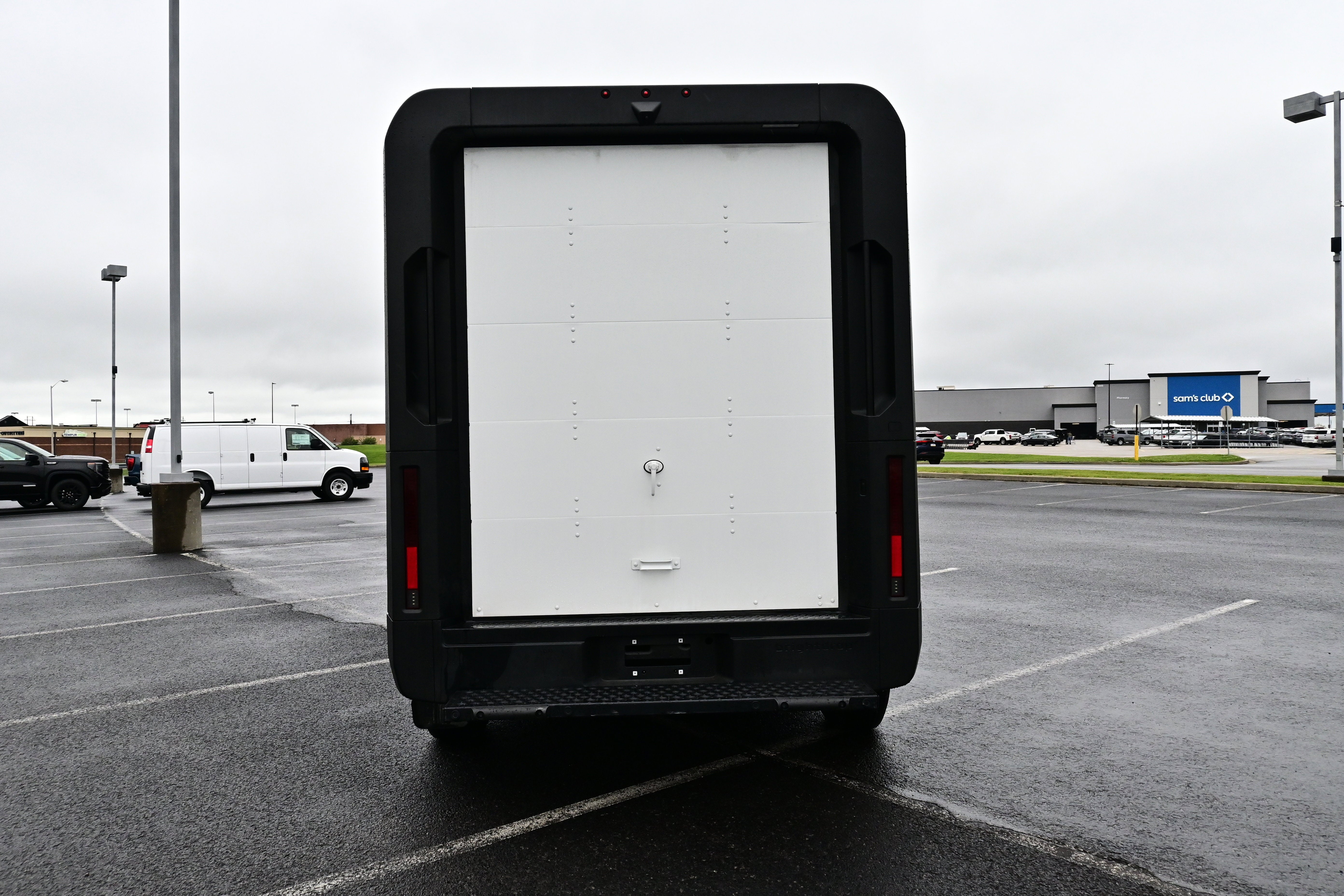 2024 BrightDrop Zevo 400 AWD