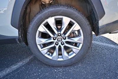2023 Toyota RAV4 XLE Premium