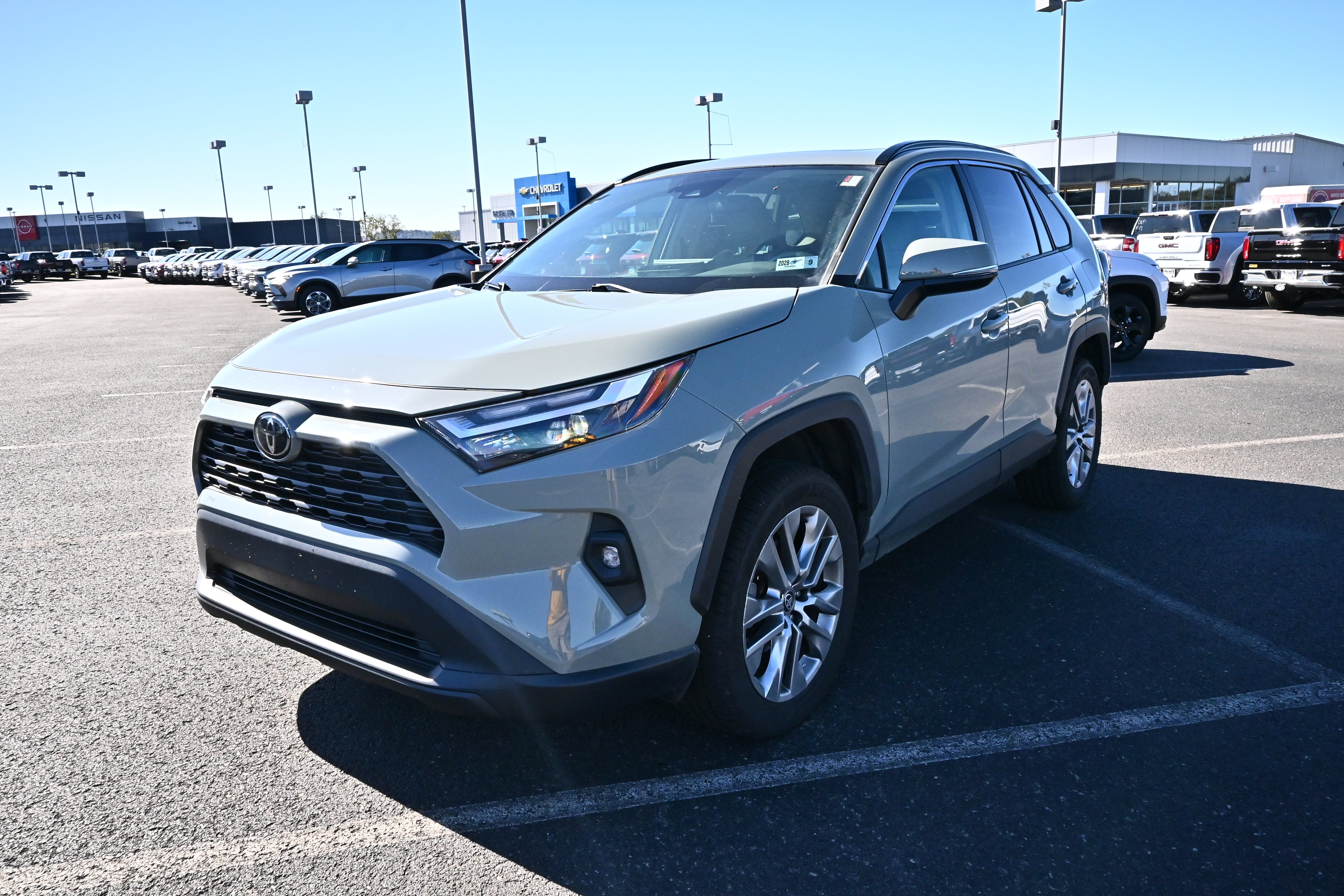 2023 Toyota RAV4 XLE Premium