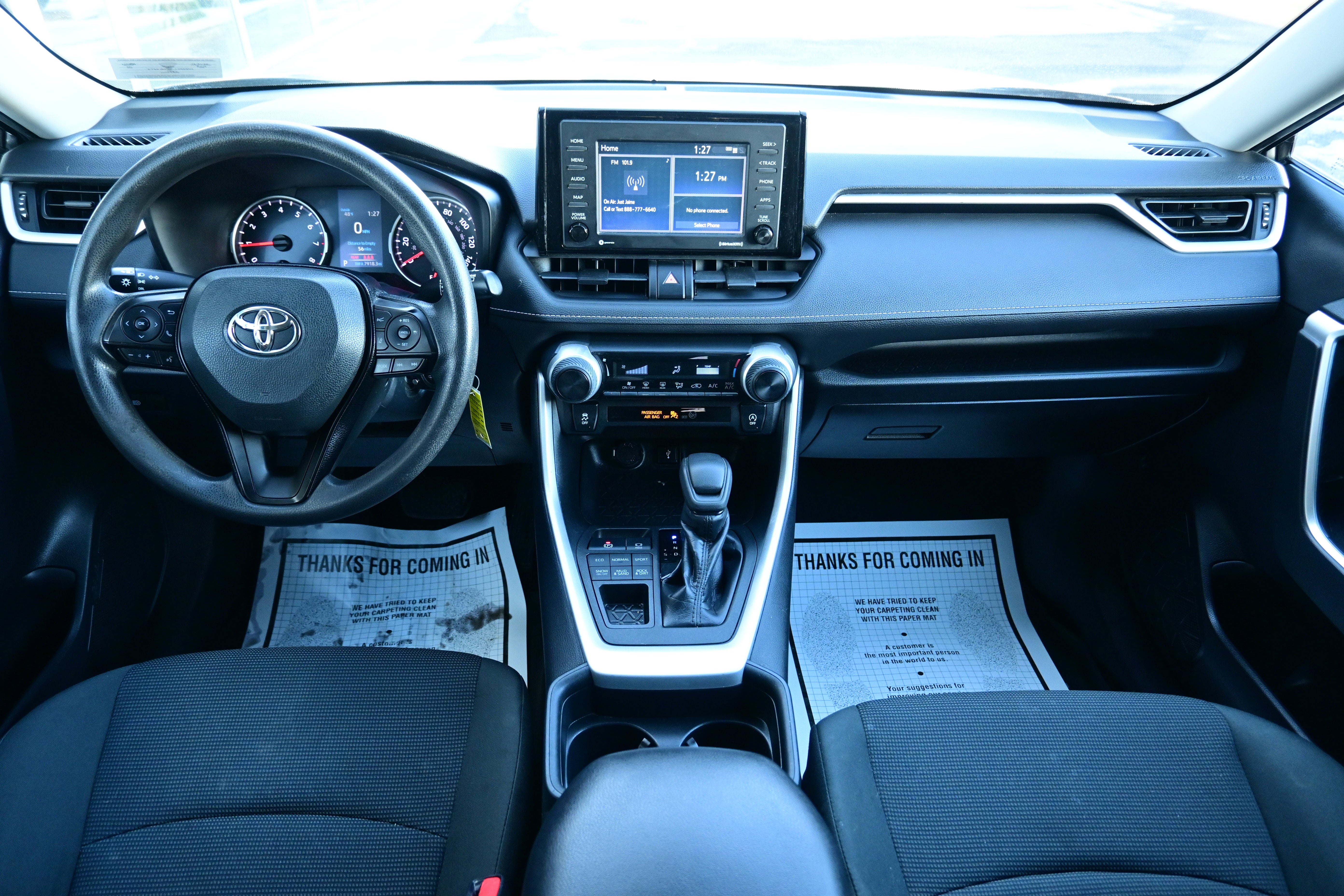 2020 Toyota RAV4 LE