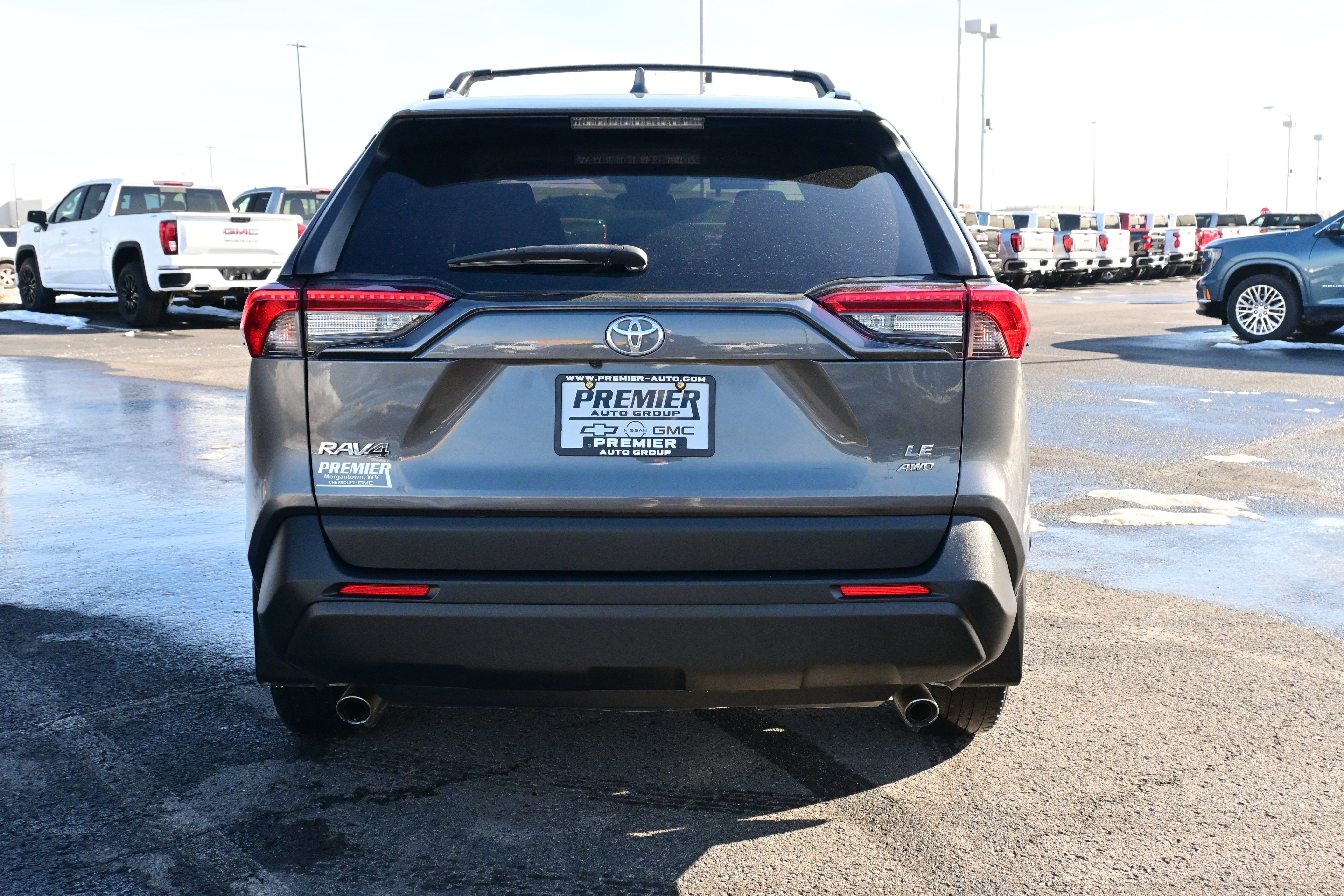 2020 Toyota RAV4 LE