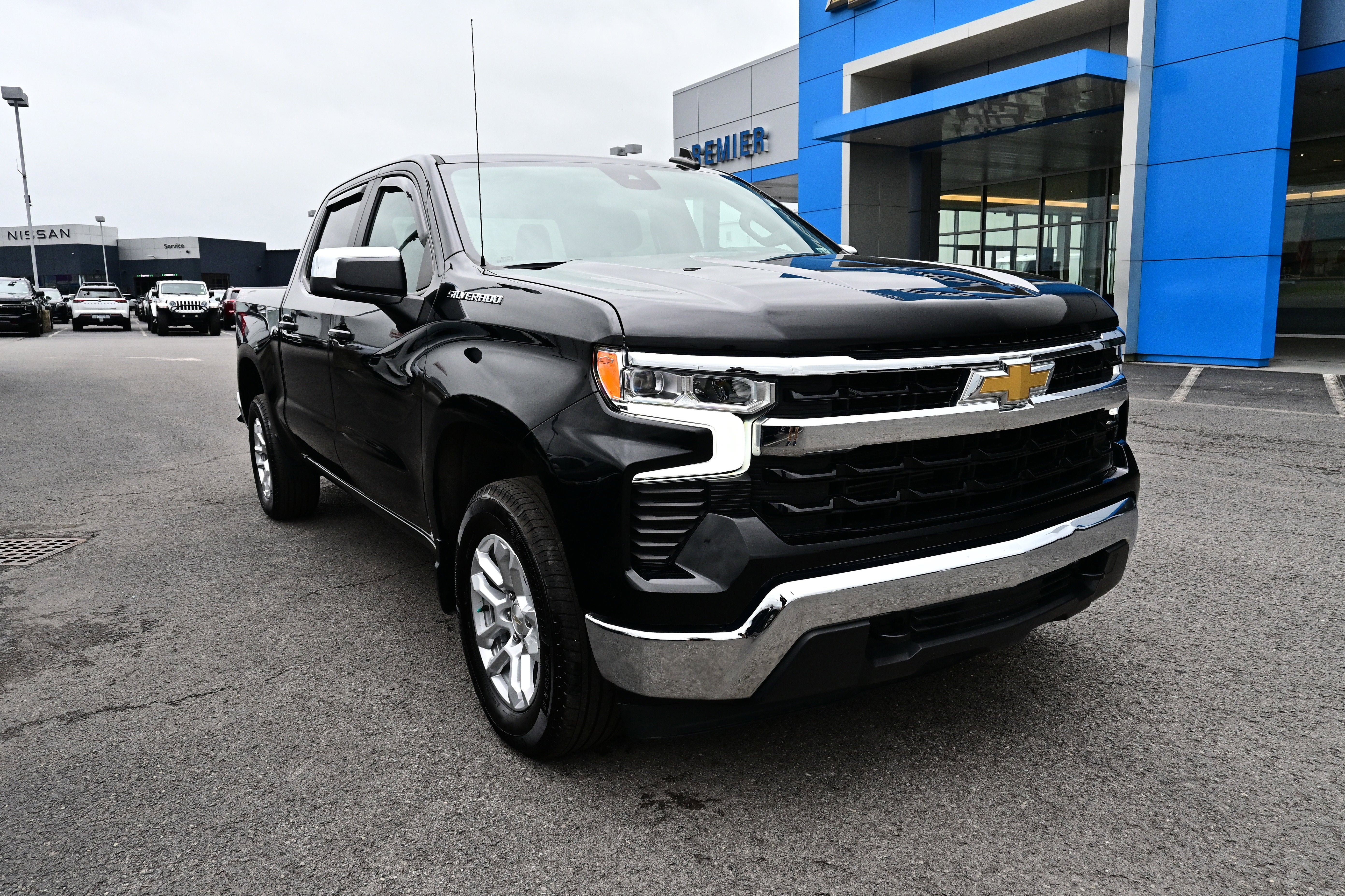 2023 Chevrolet Silverado 1500 LT