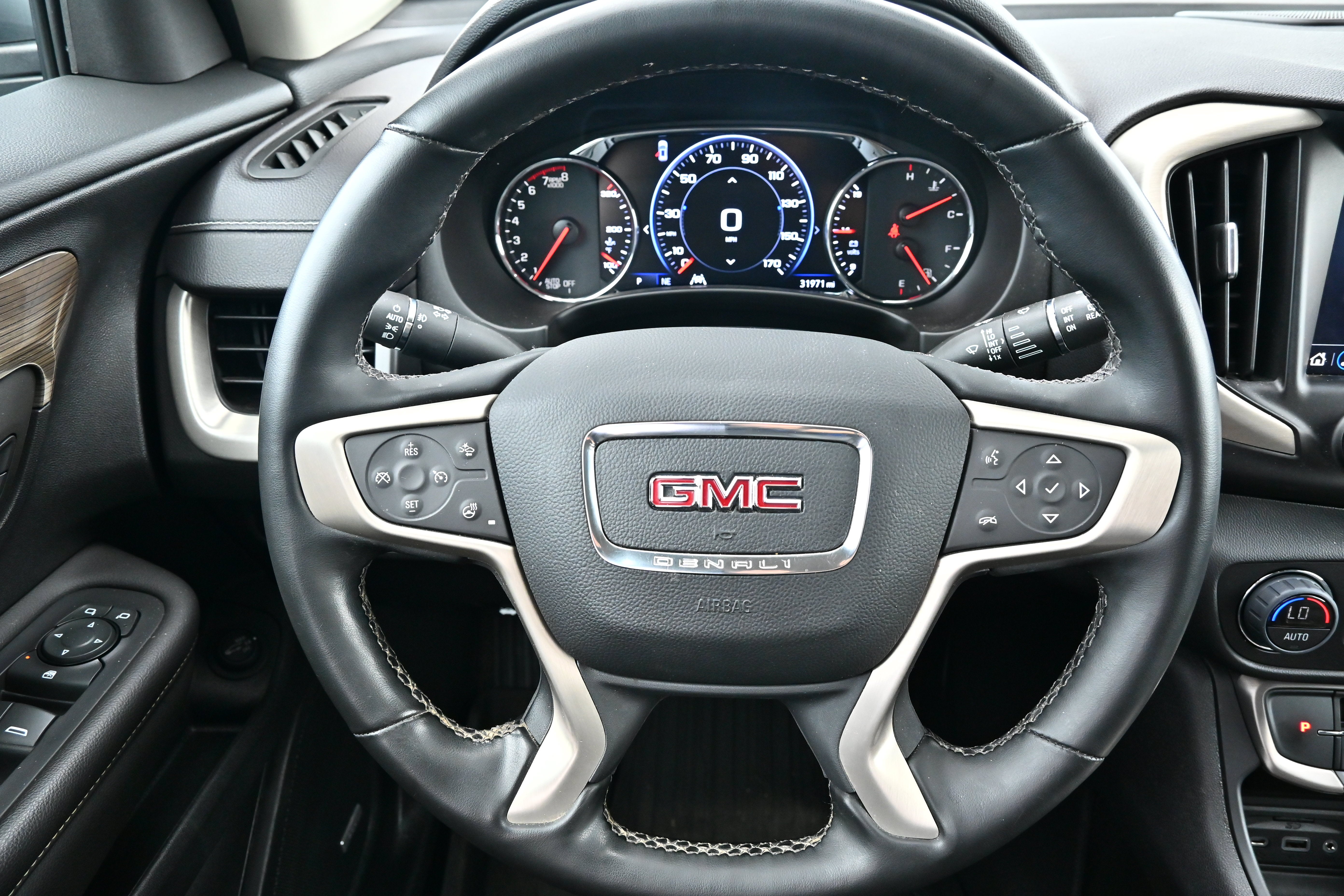 2023 GMC Terrain Denali