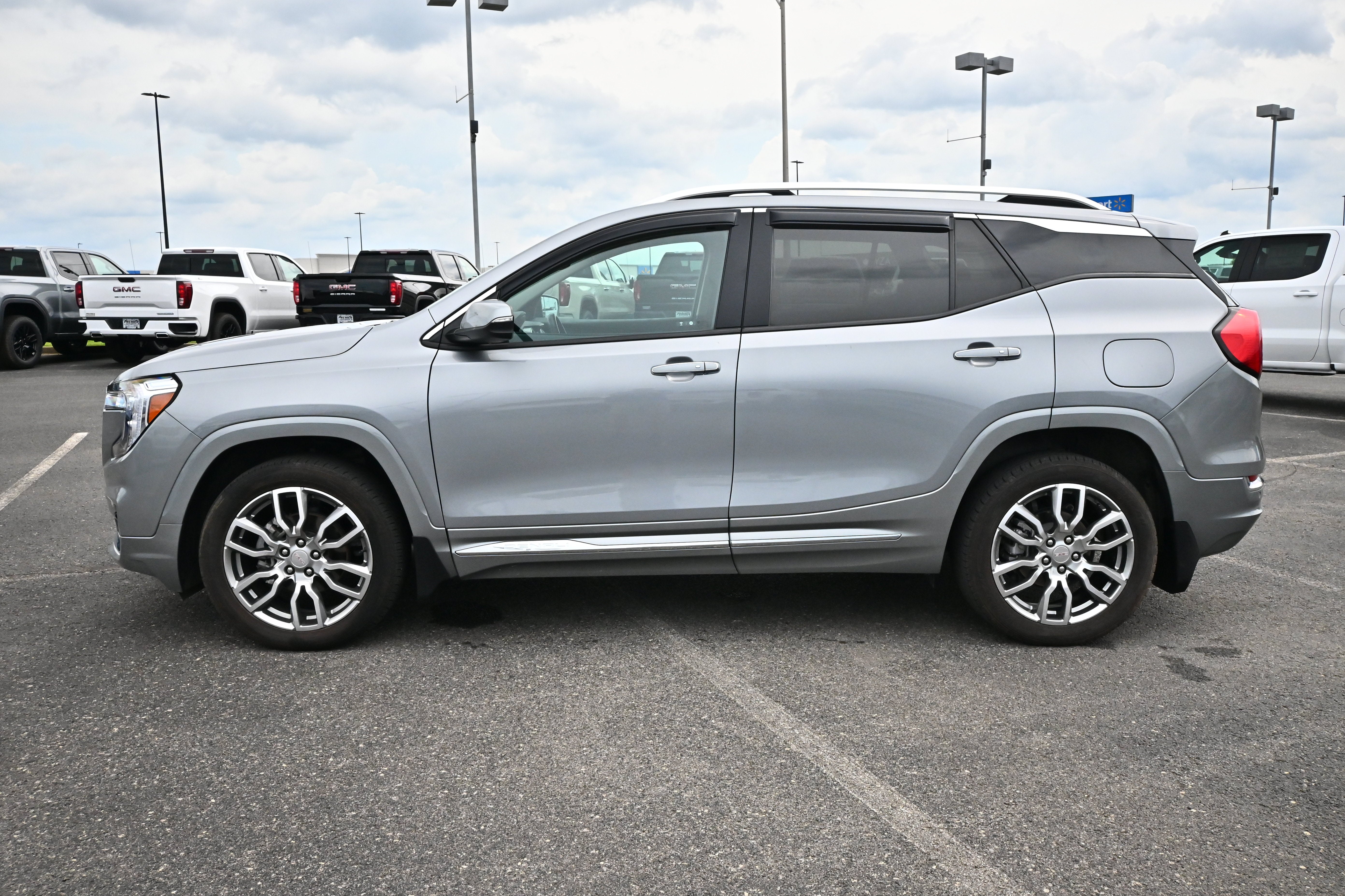 2023 GMC Terrain Denali