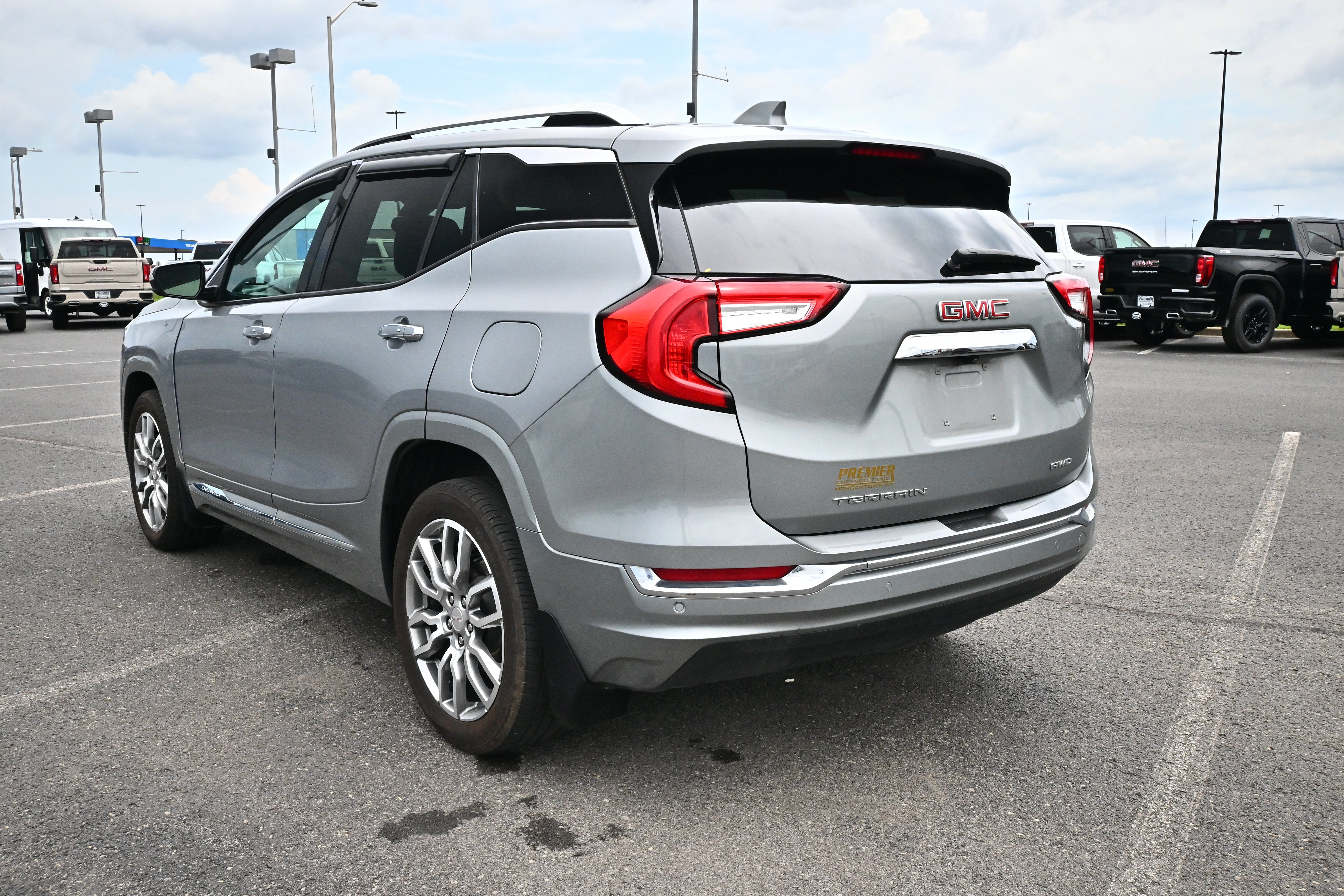 2023 GMC Terrain Denali