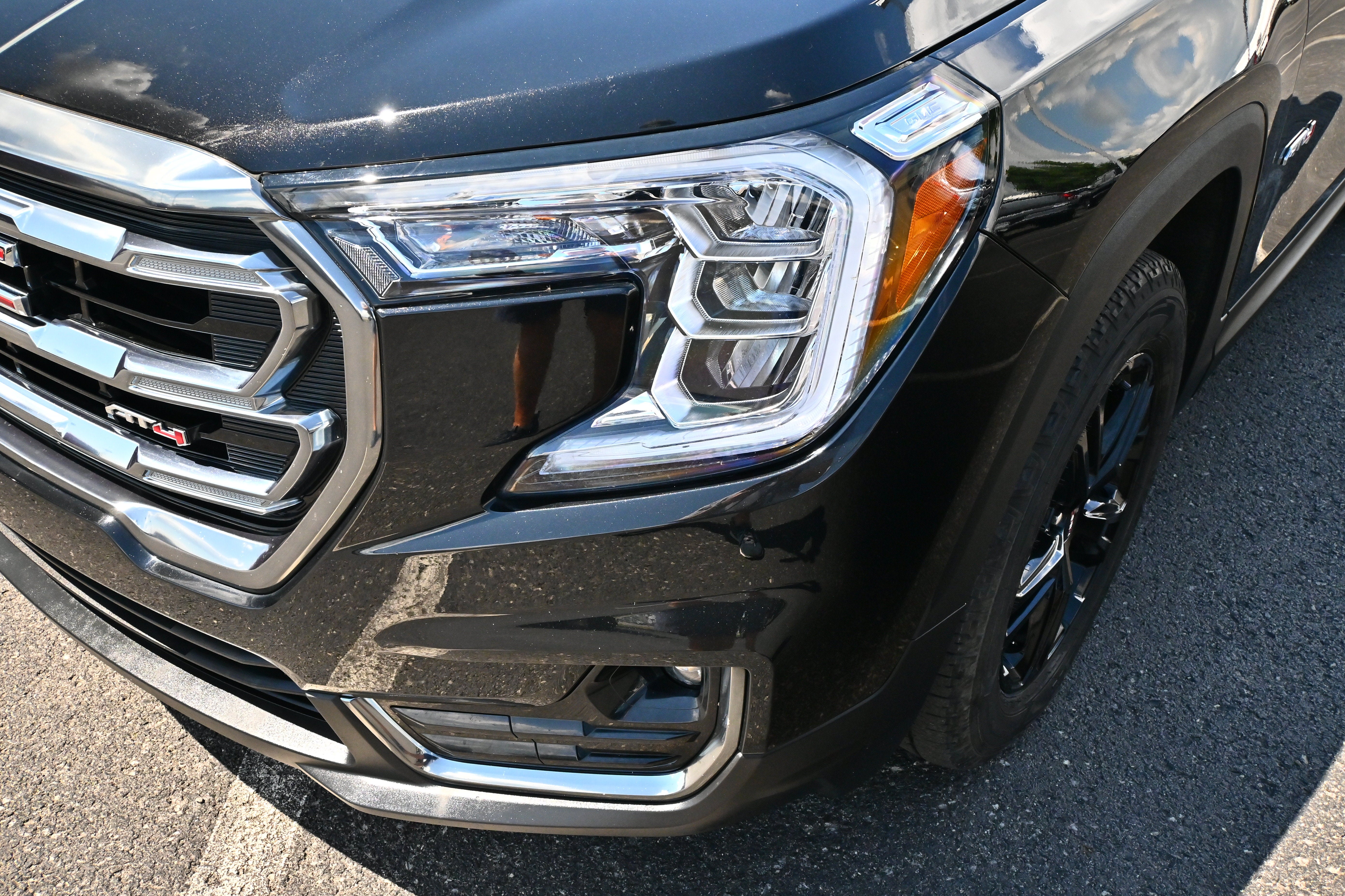 2023 GMC Terrain AT4