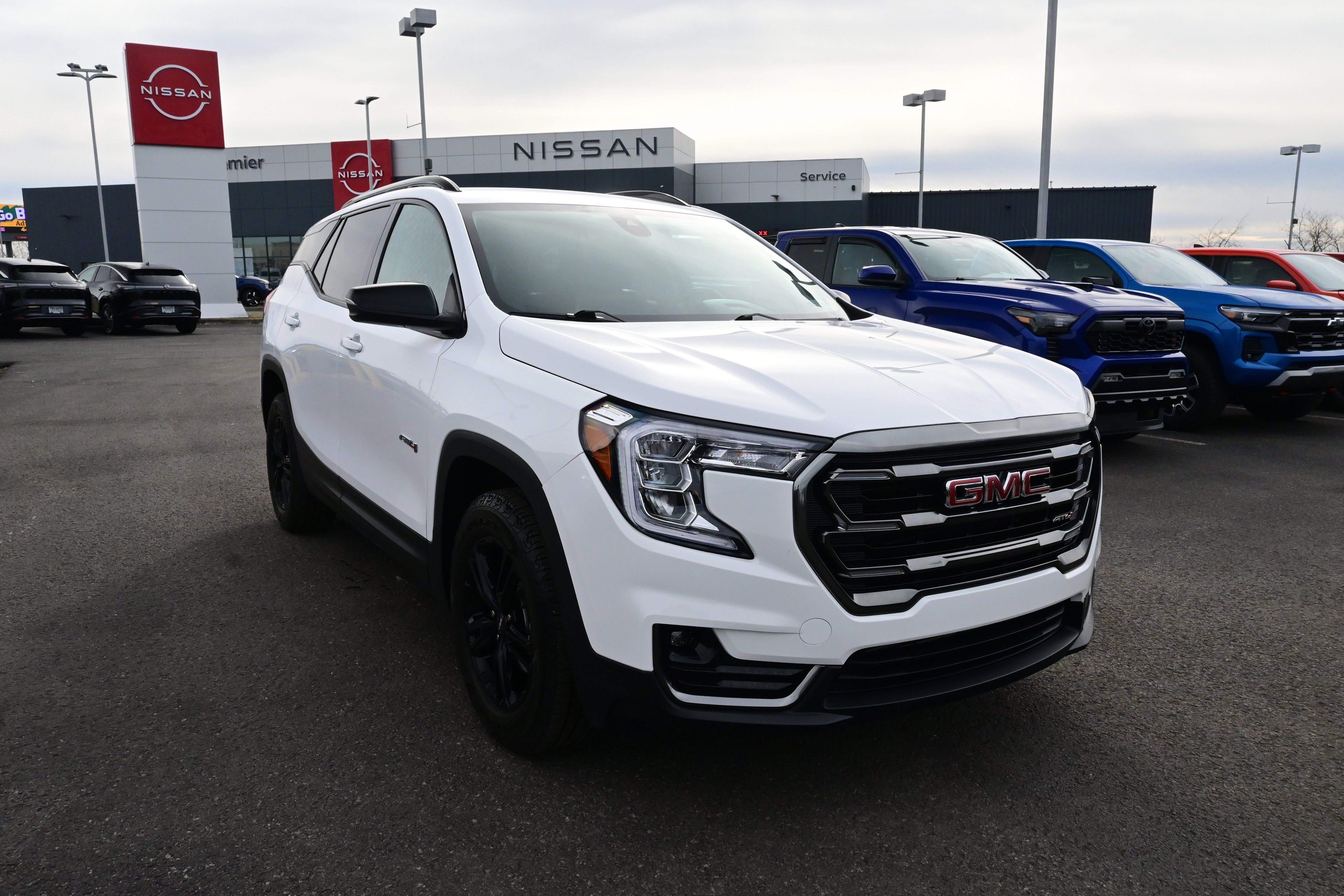 2023 GMC Terrain AT4