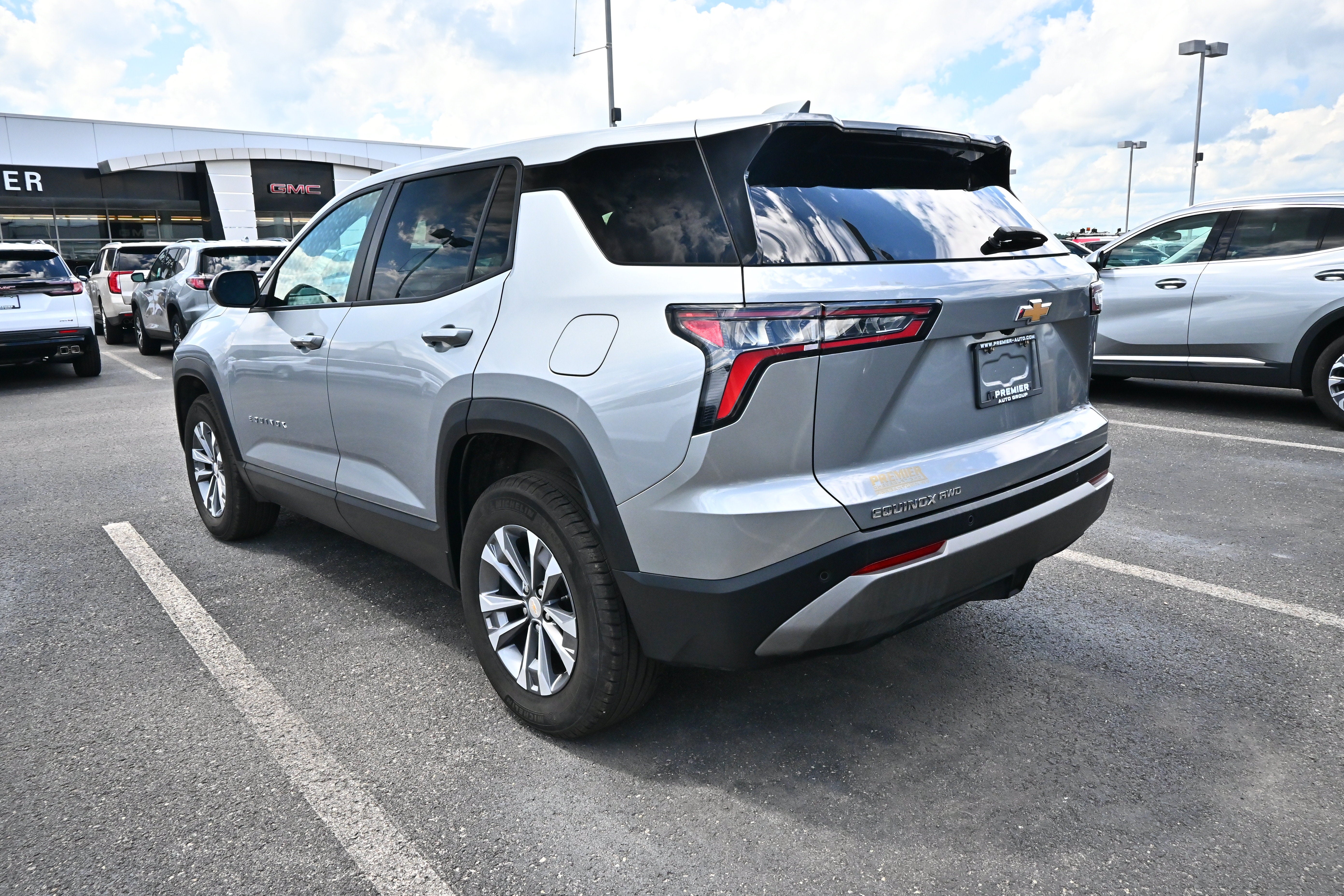 2026 Chevrolet Equinox AWD LT