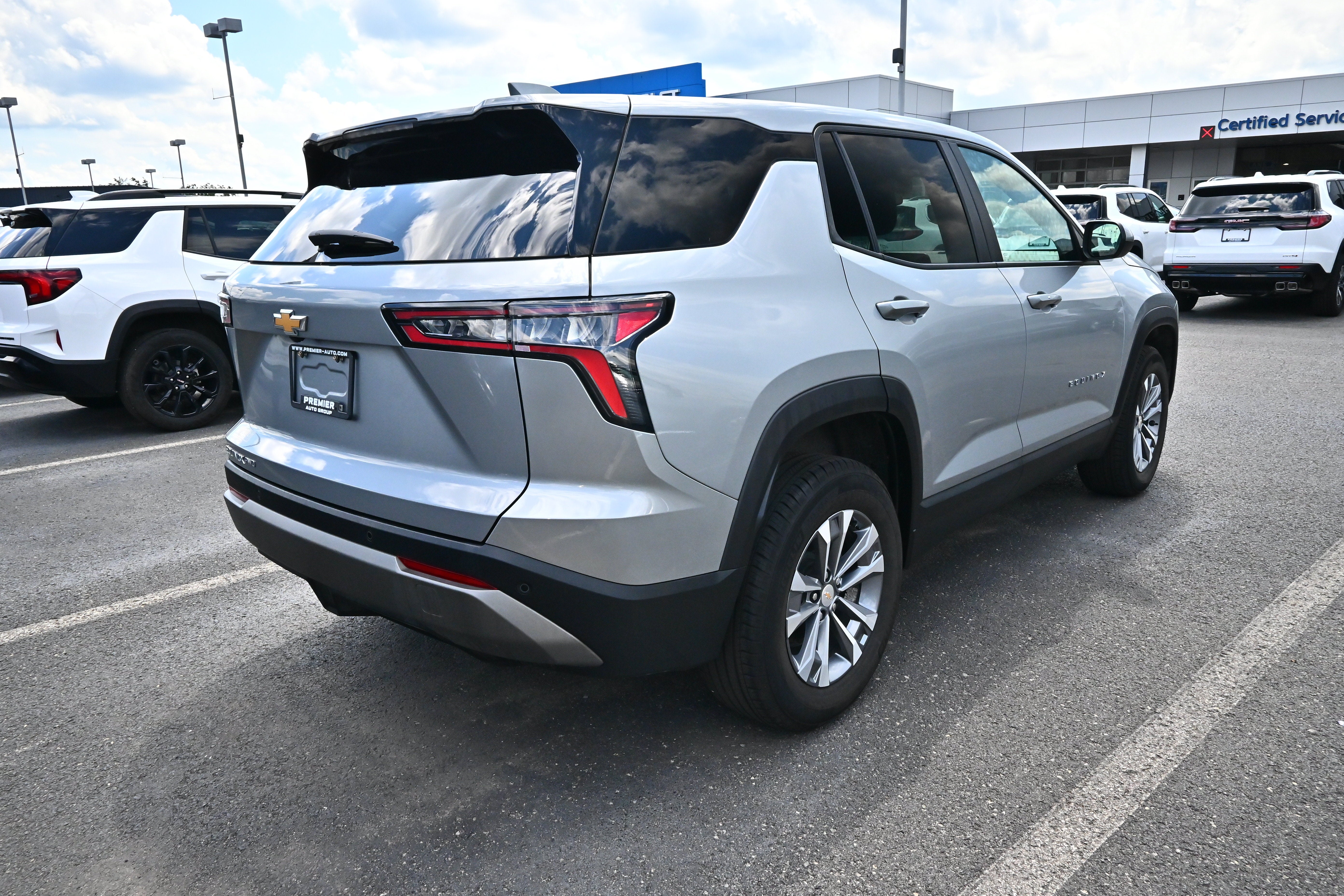 2026 Chevrolet Equinox AWD LT