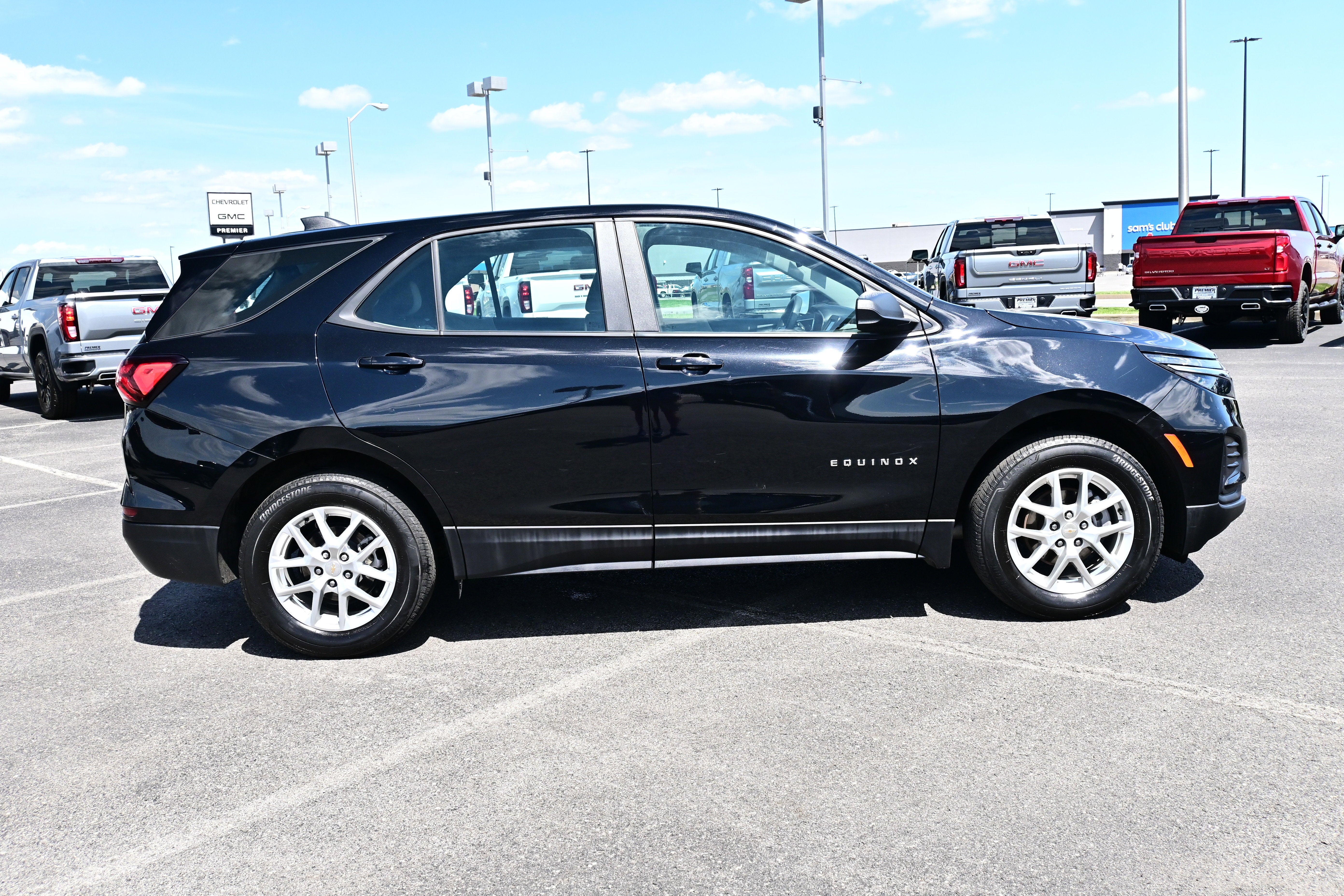 2024 Chevrolet Equinox LS