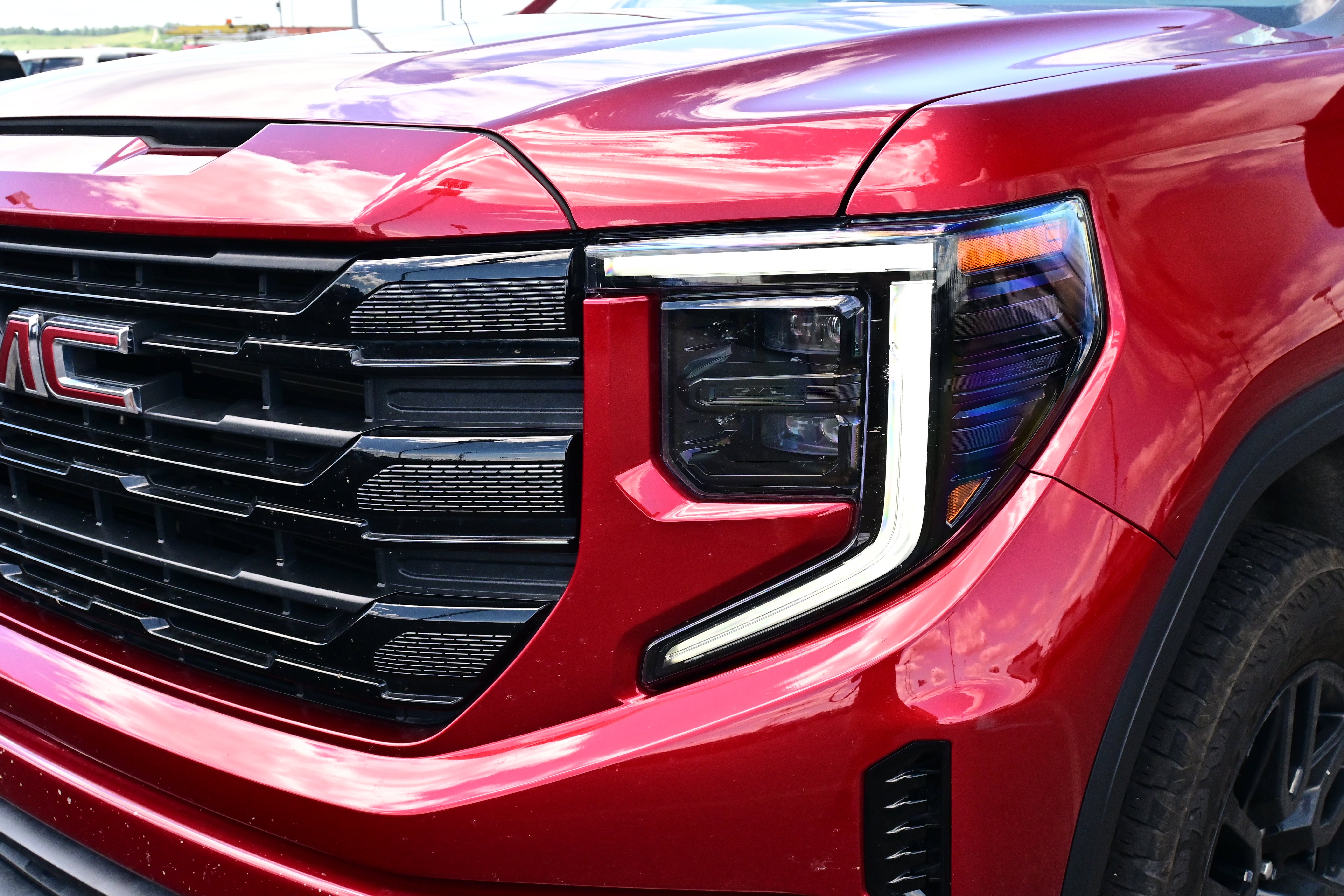 2024 GMC Sierra 1500 Elevation