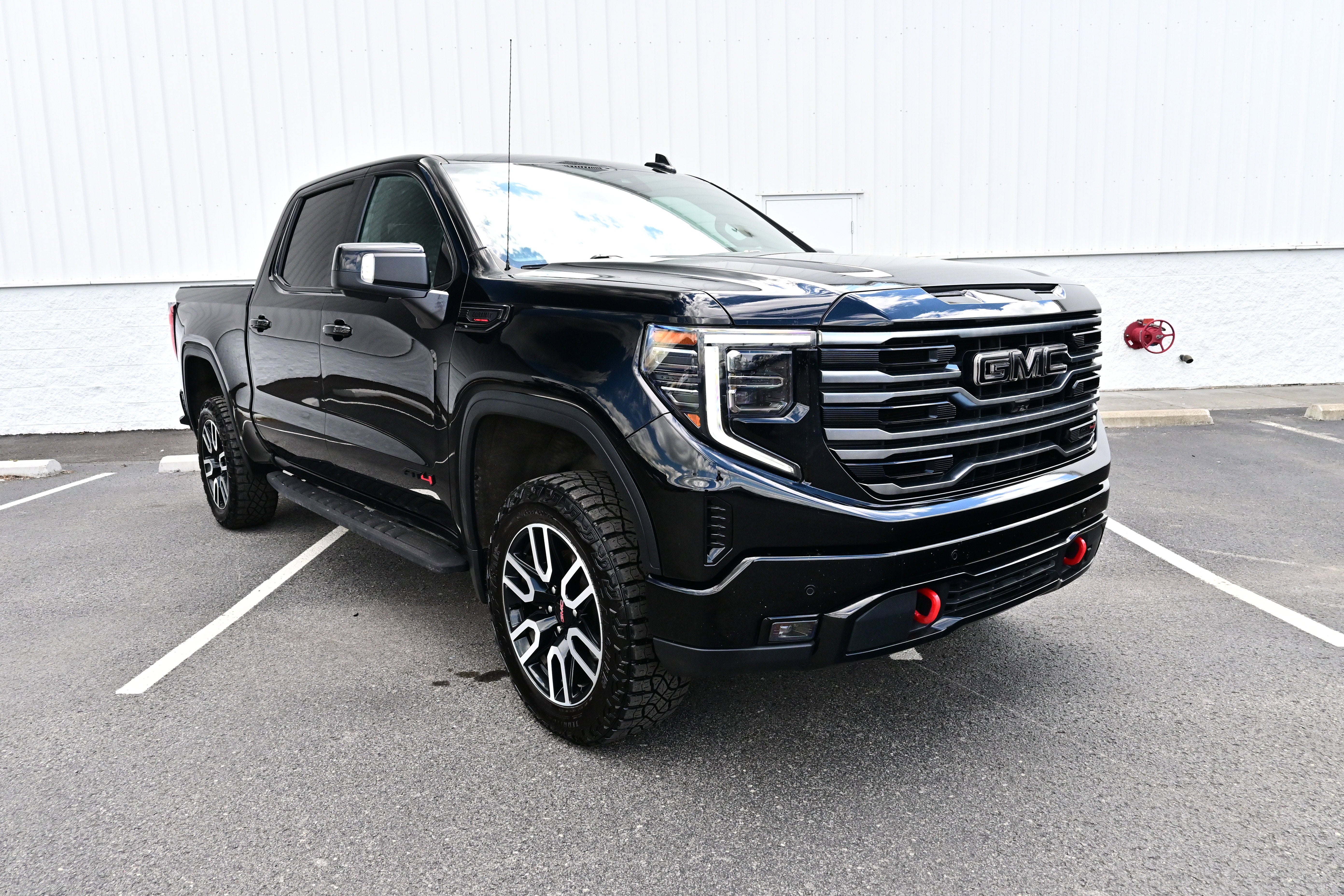 2025 GMC Sierra 1500 AT4