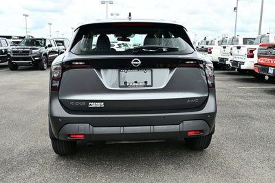 2025 Nissan Kicks S