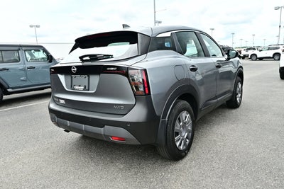 2025 Nissan Kicks S