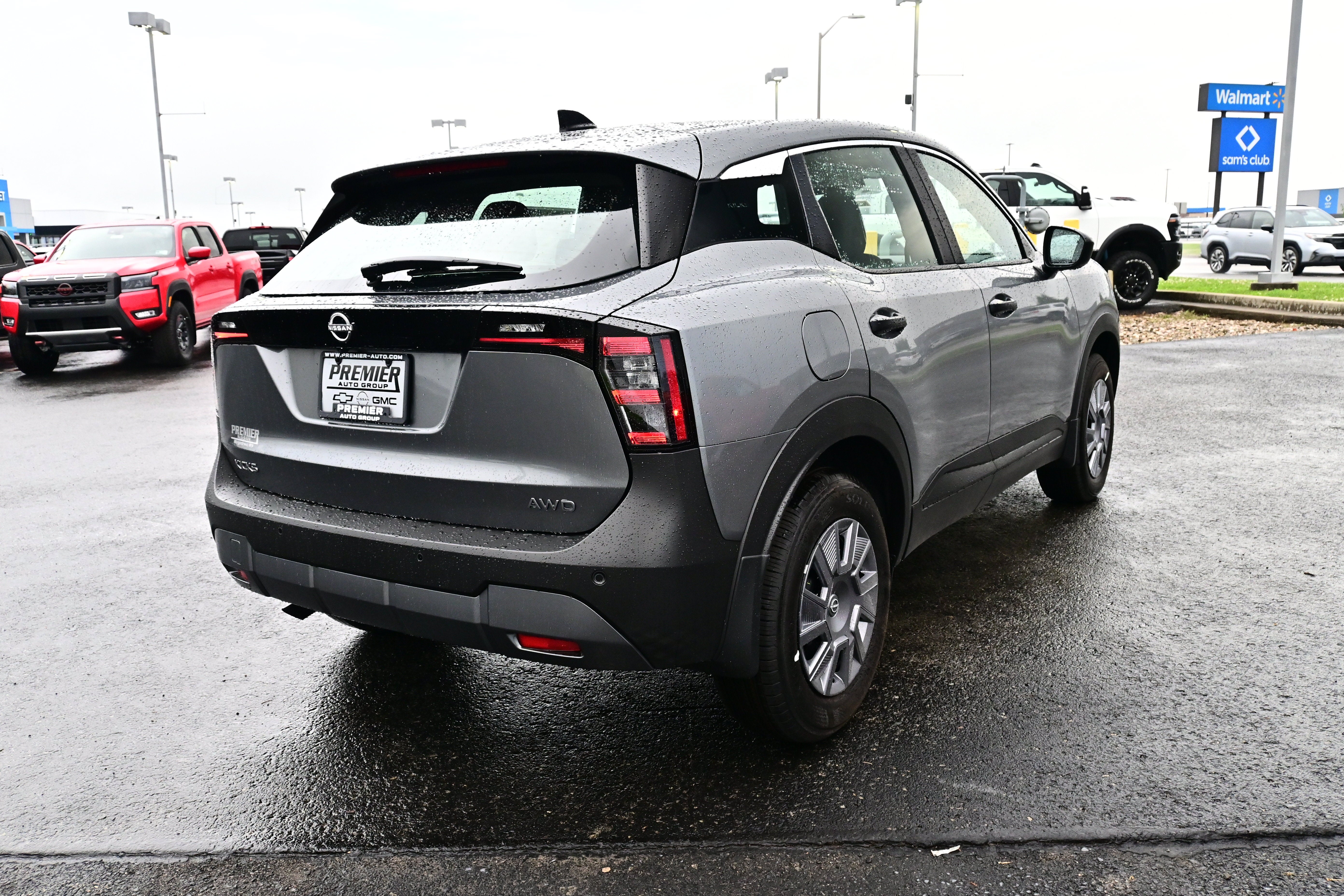 2026 Nissan Kicks S
