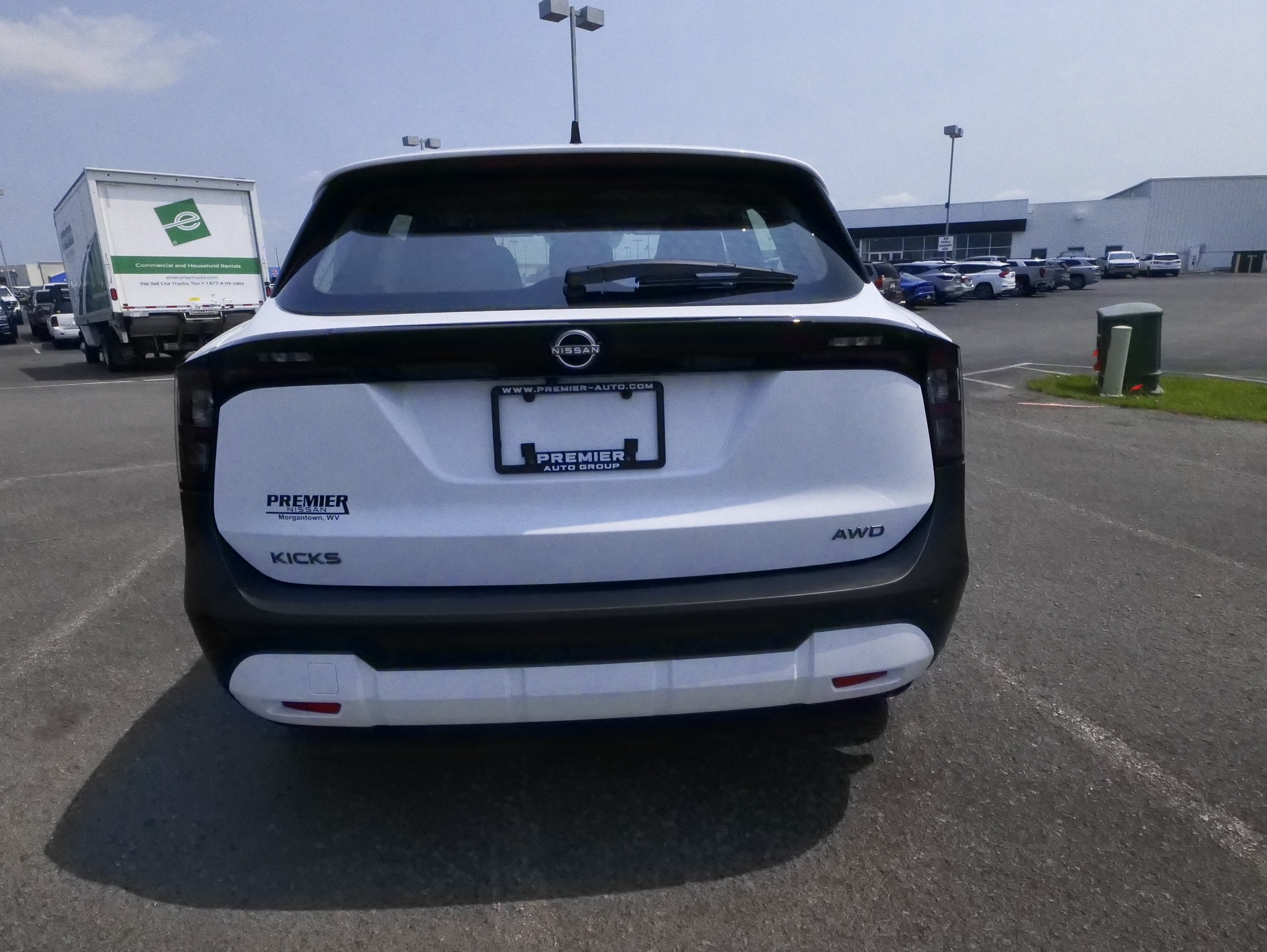 2026 Nissan Kicks S